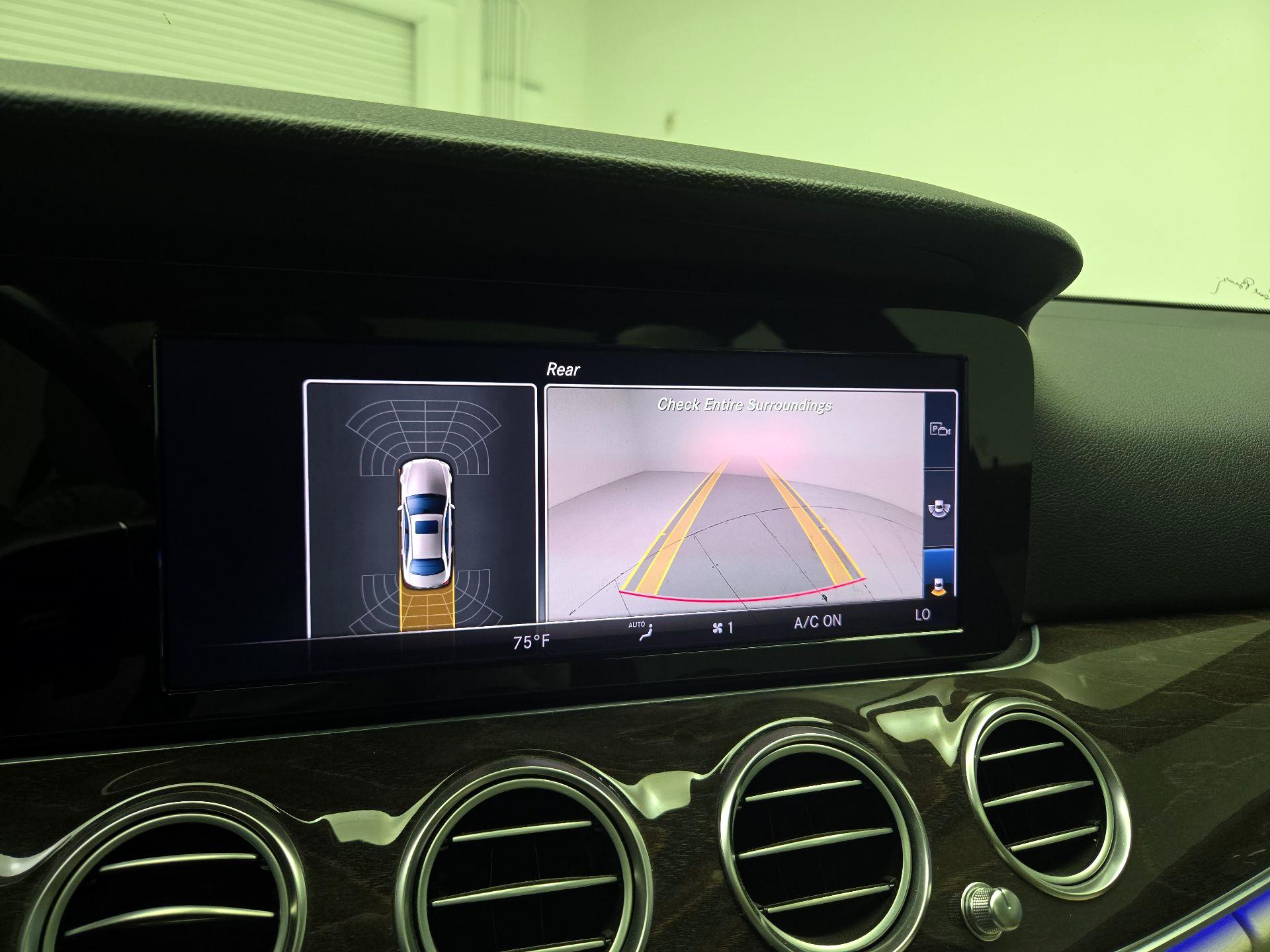 Thumbnail: 2018 Mercedes-Benz E-Class - 13