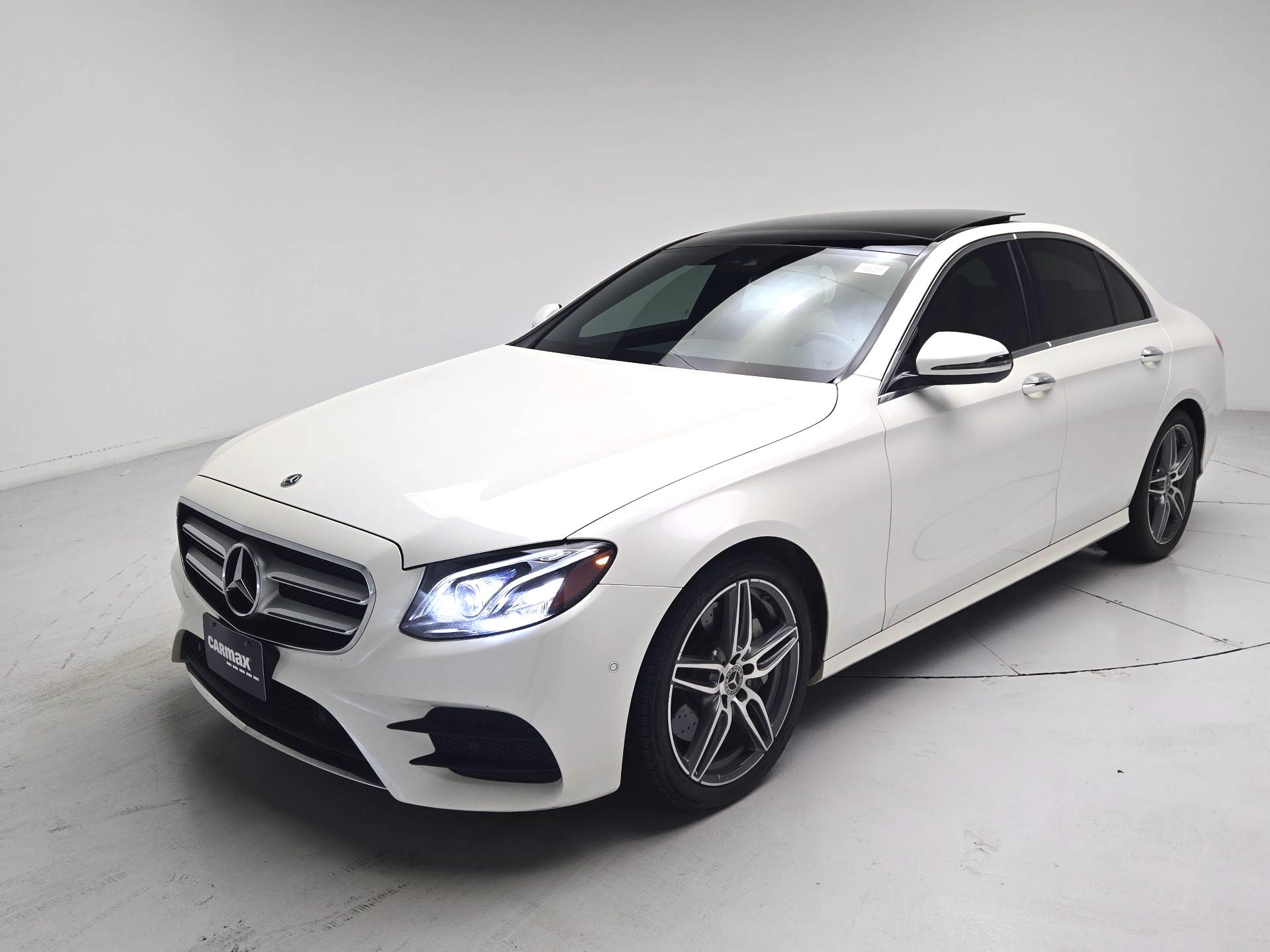 Thumbnail: 2018 Mercedes-Benz E-Class - 3
