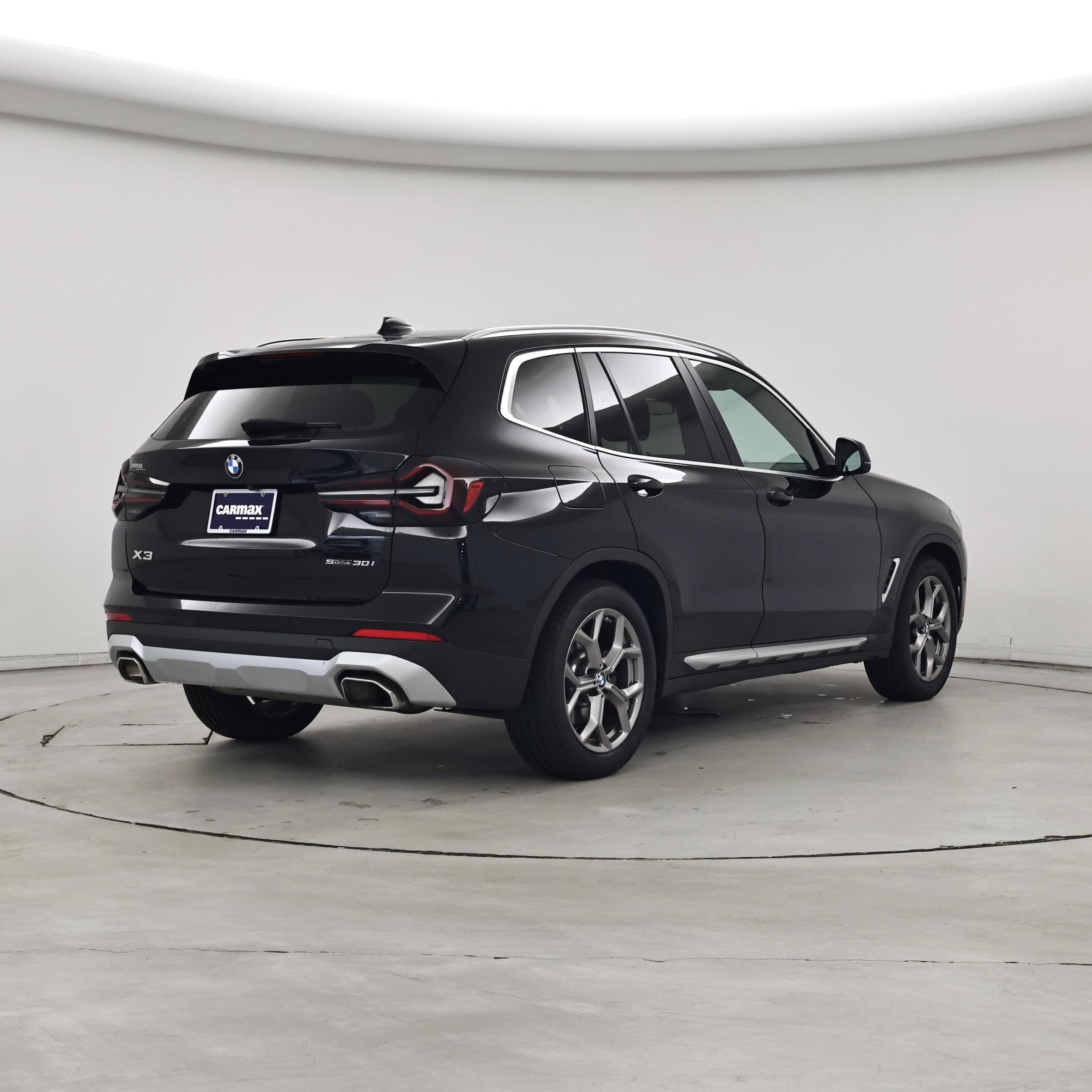 Thumbnail: 2023 BMW X3 - 8