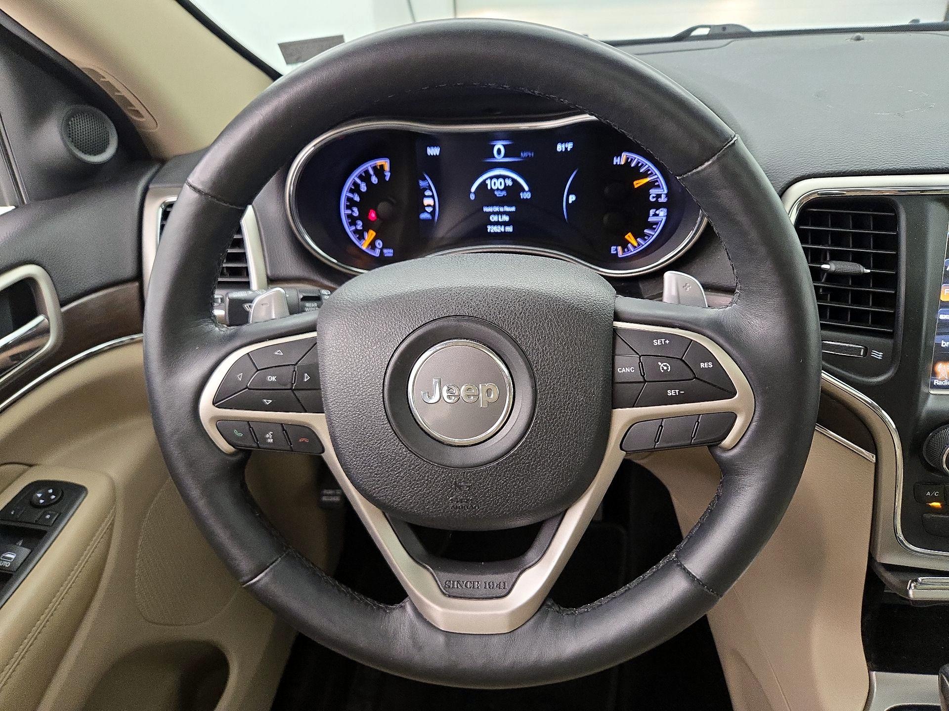 Thumbnail: 2017 Jeep Grand Cherokee - 10