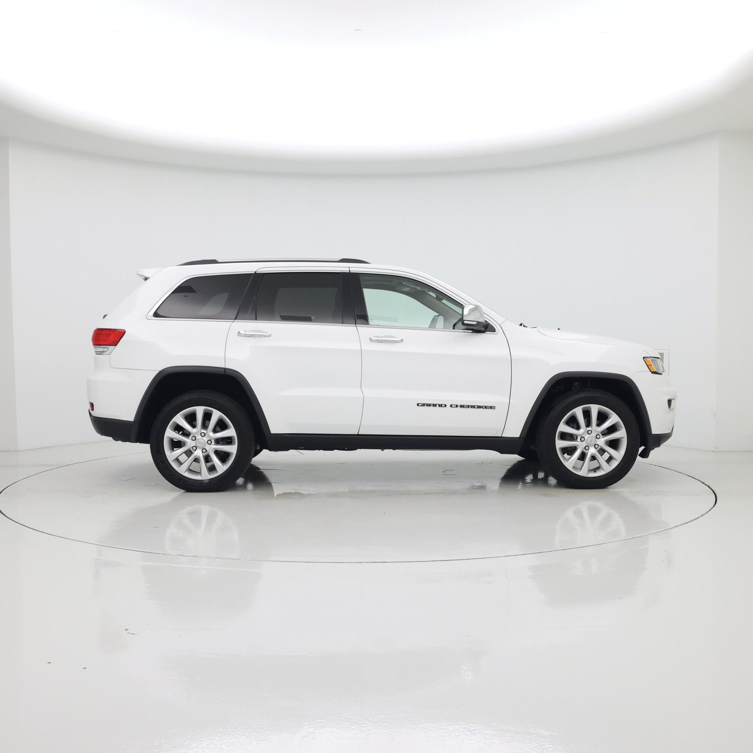 Thumbnail: 2017 Jeep Grand Cherokee - 7