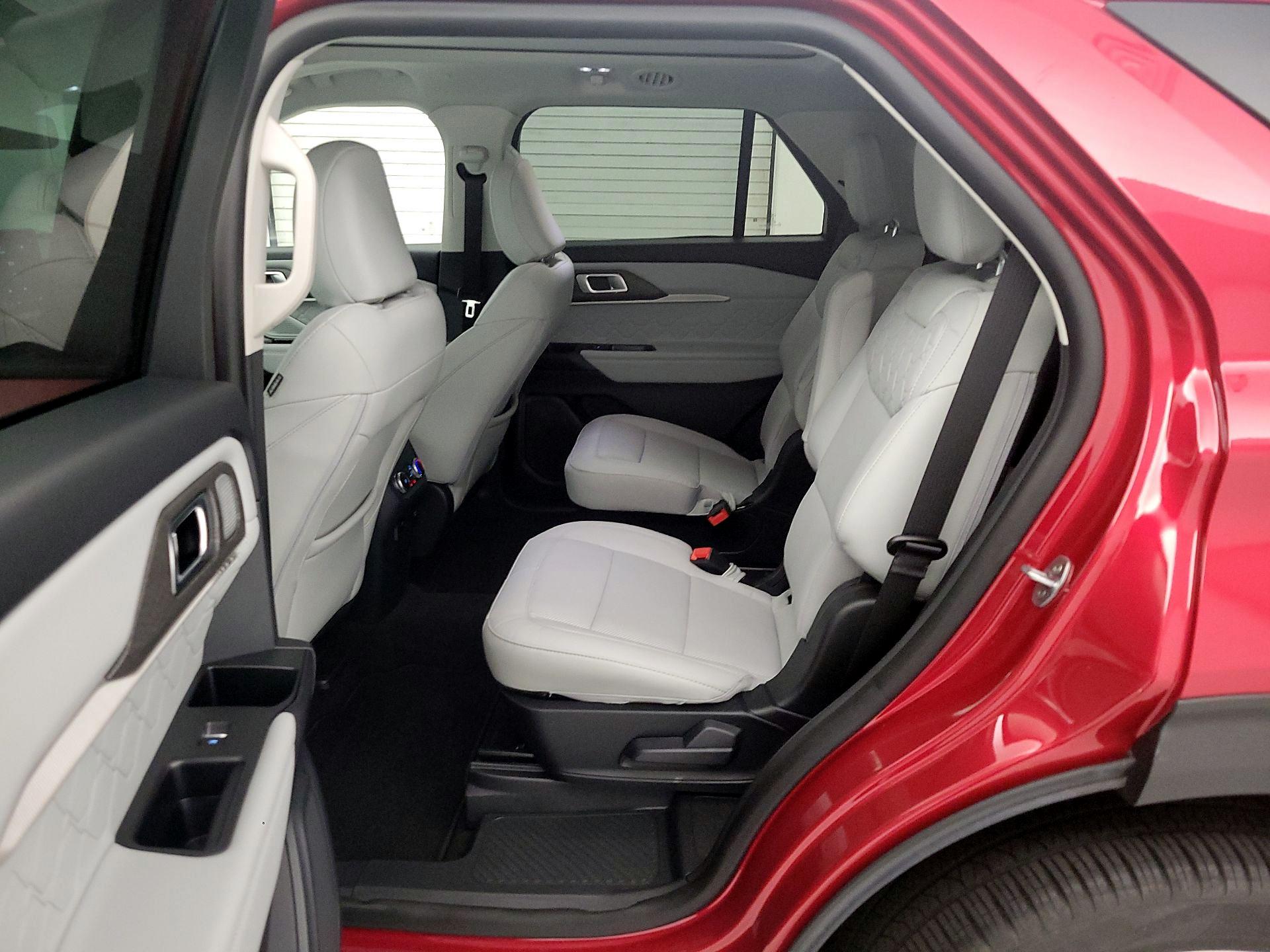 Thumbnail: 2026 Ford Explorer - 20