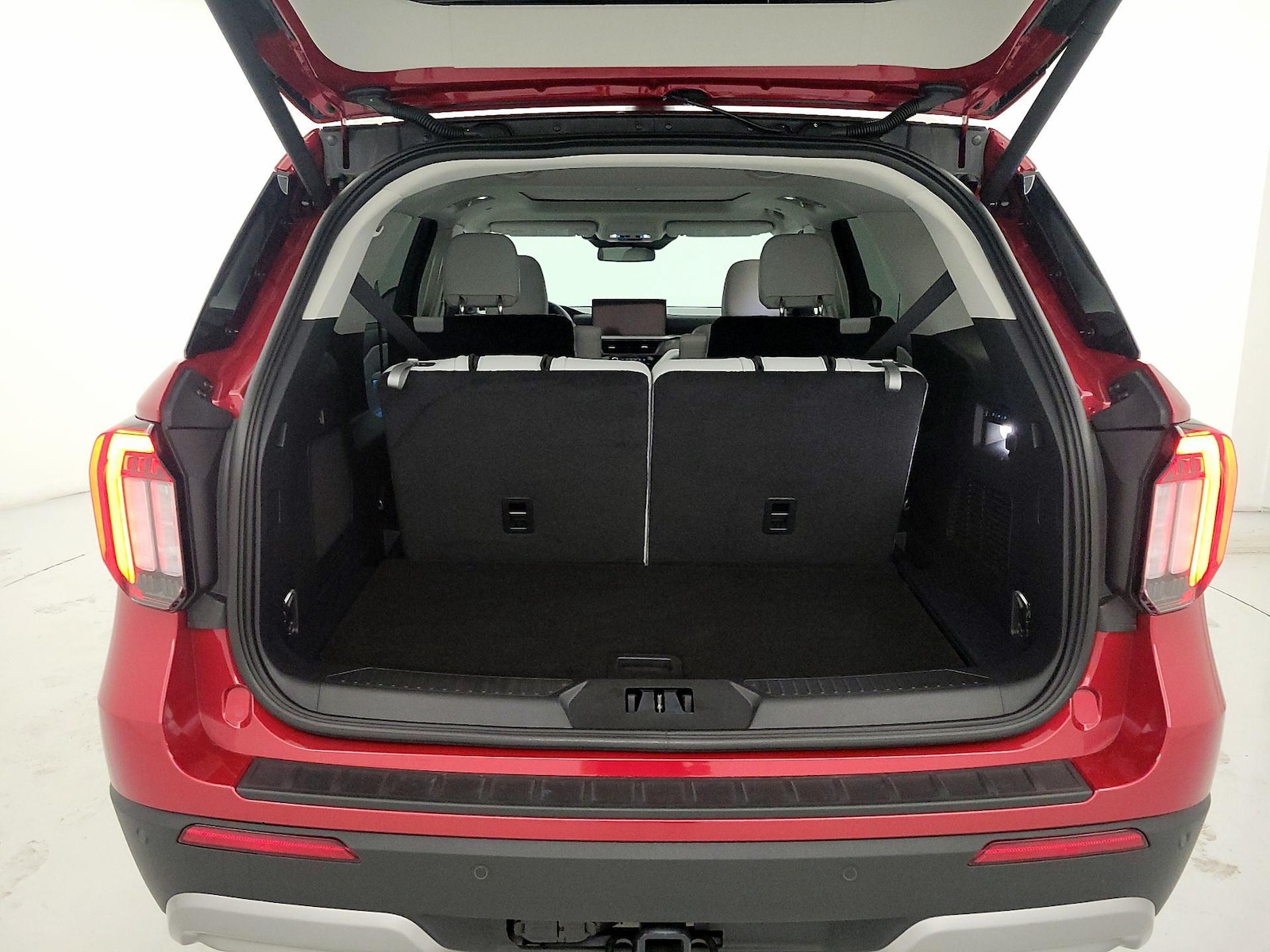 2026 Ford Explorer Platinum - Photo 23