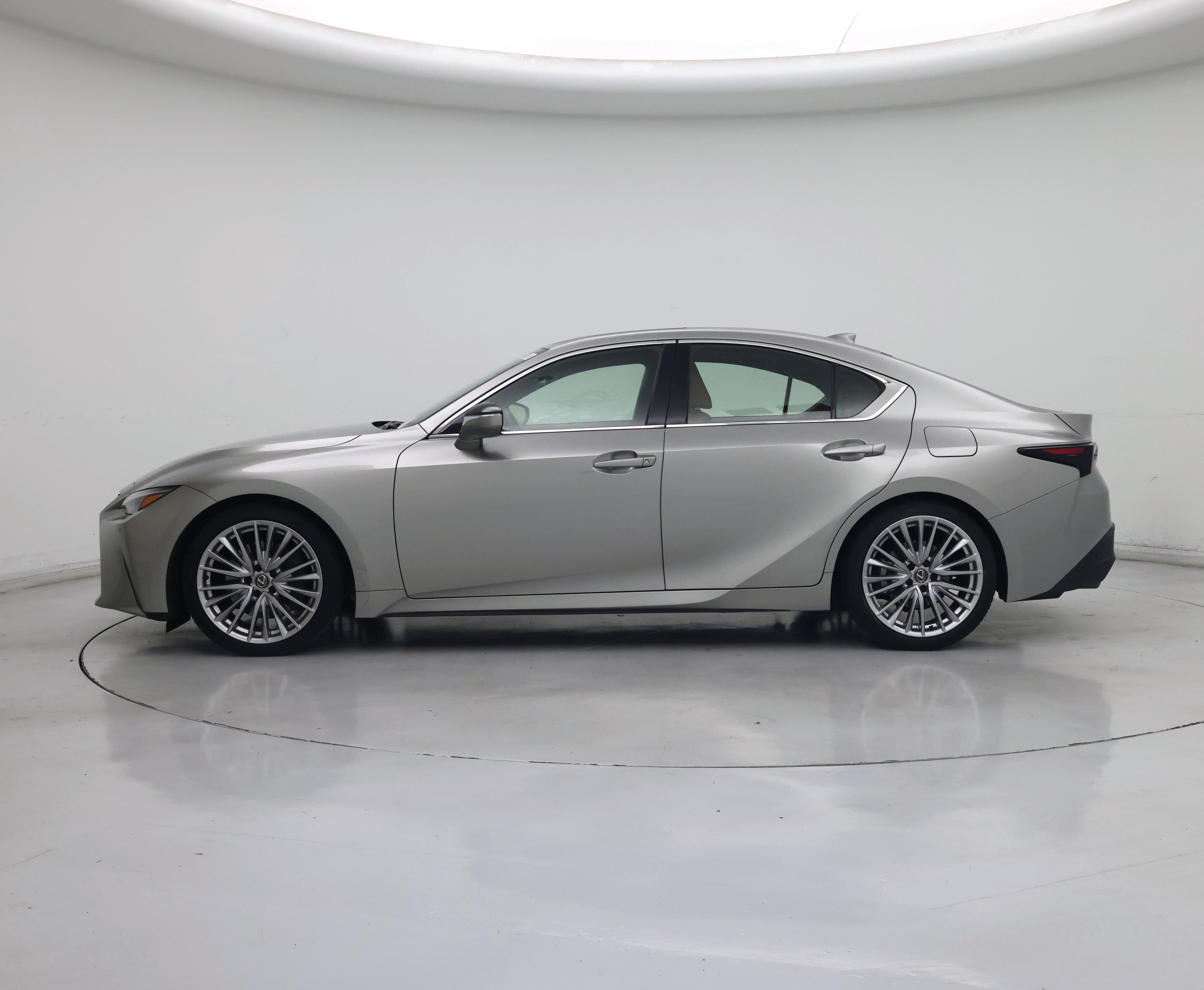 Thumbnail: 2023 Lexus IS - 3