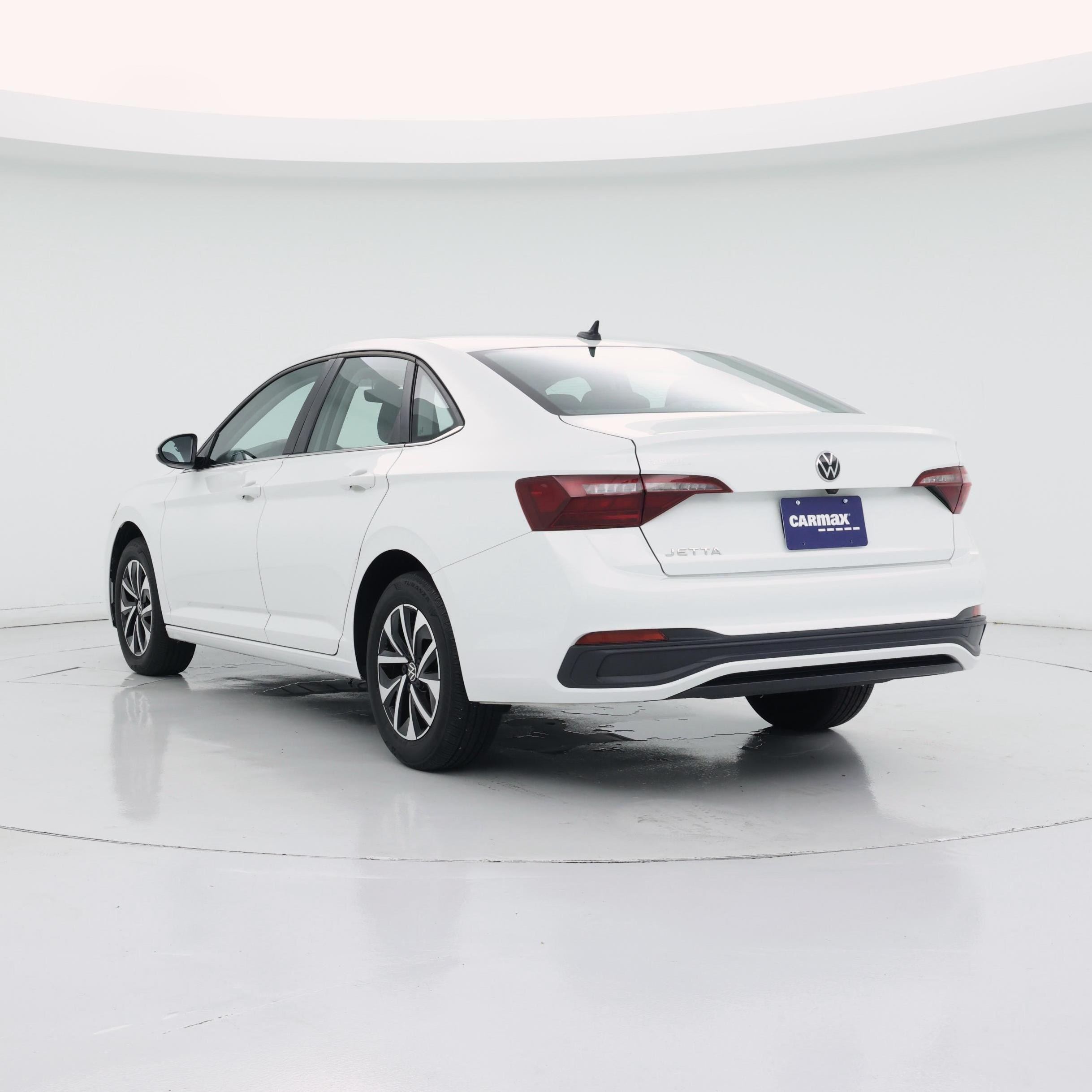 Thumbnail: 2022 Volkswagen Jetta - 2
