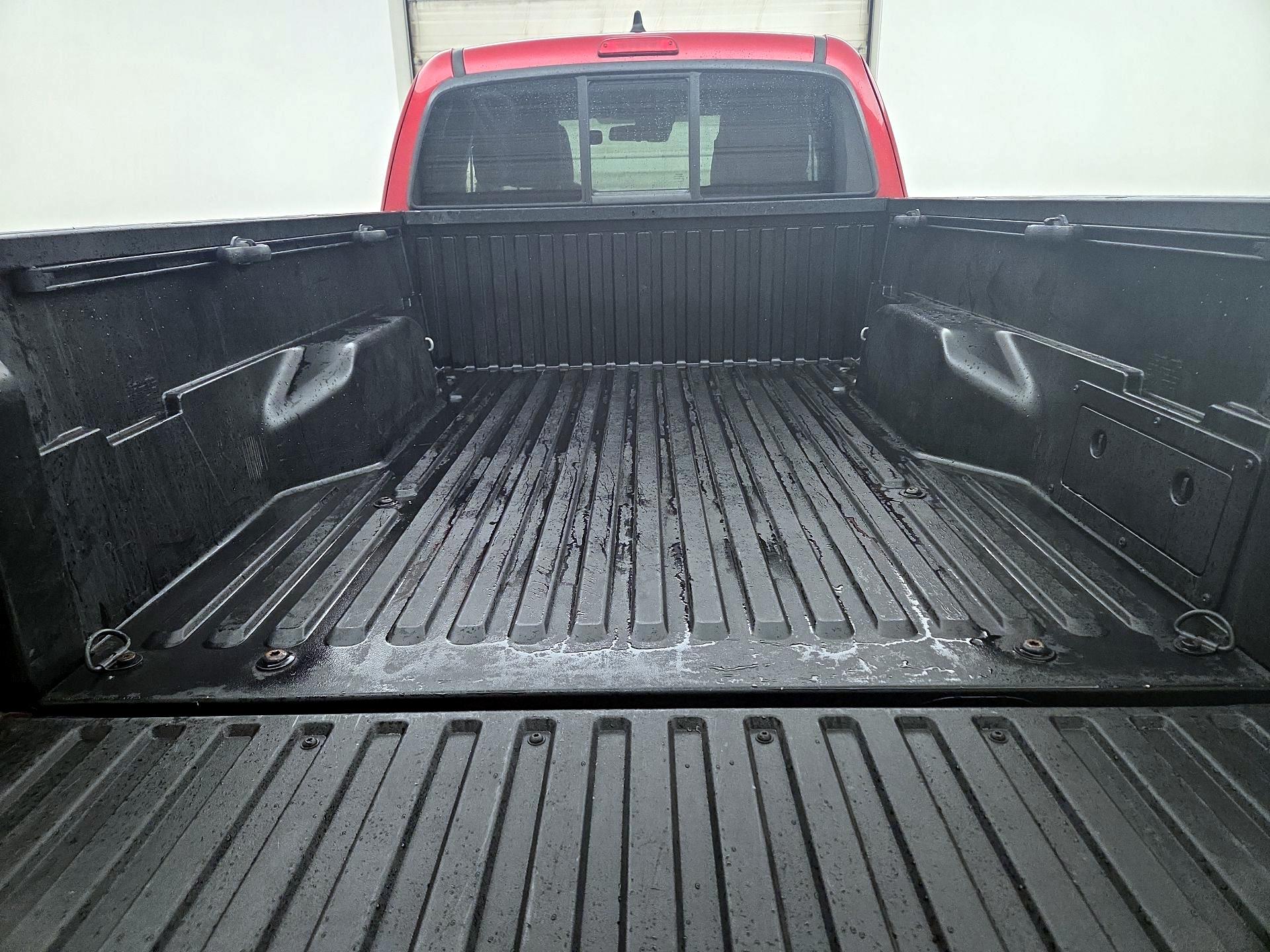 Thumbnail: 2022 Toyota Tacoma - 20