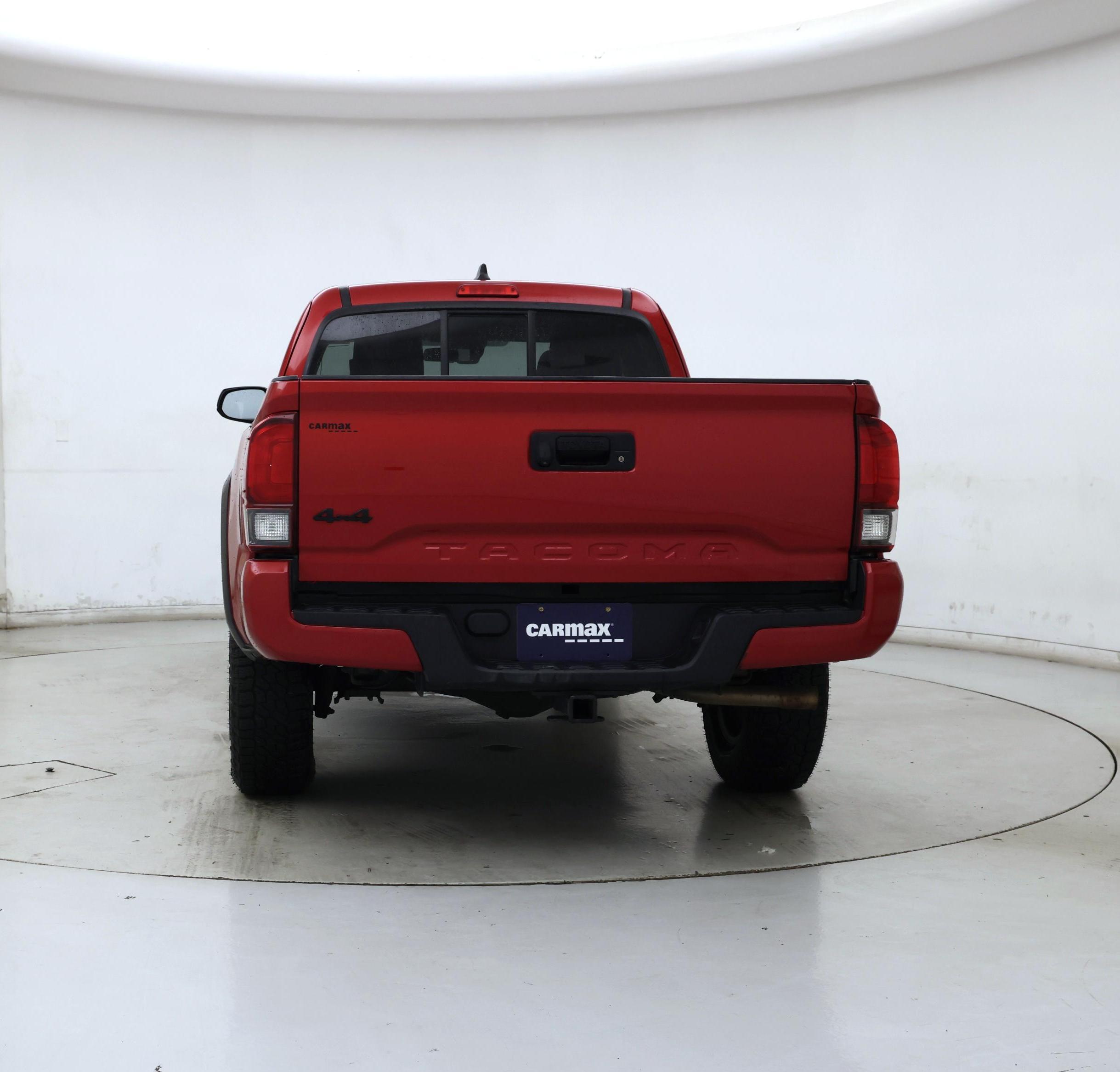 Thumbnail: 2022 Toyota Tacoma - 6