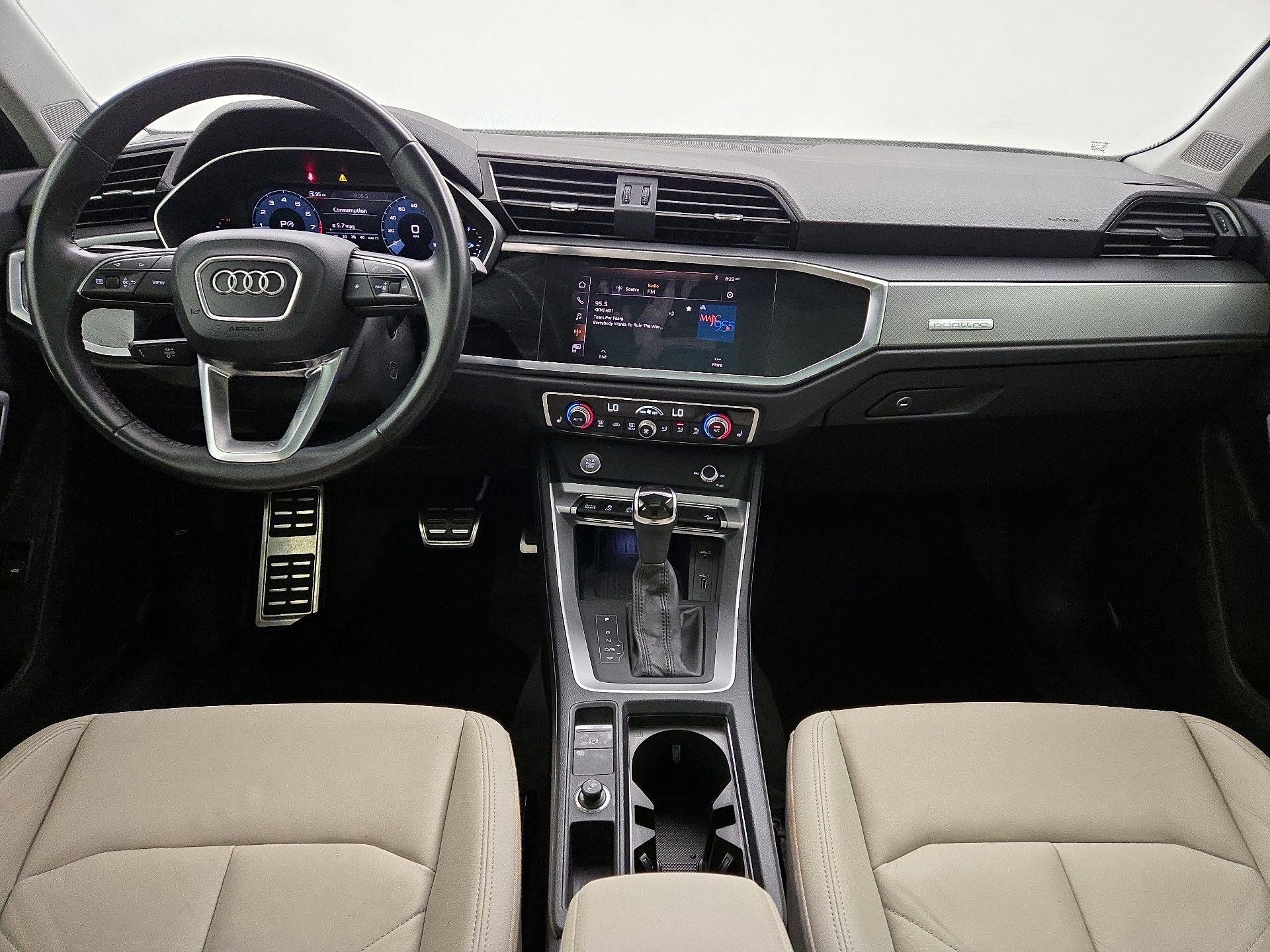 Thumbnail: 2020 Audi Q3 - 9