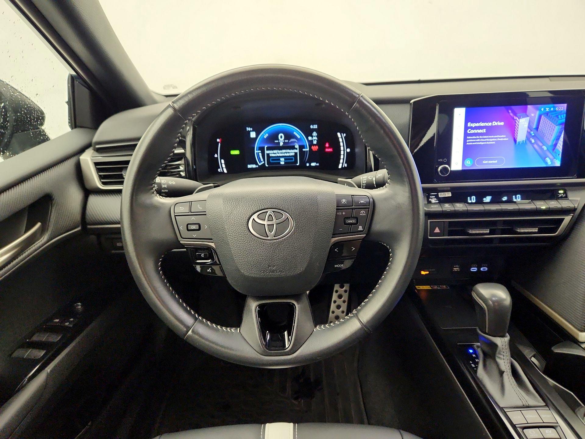Thumbnail: 2025 Toyota Camry - 10