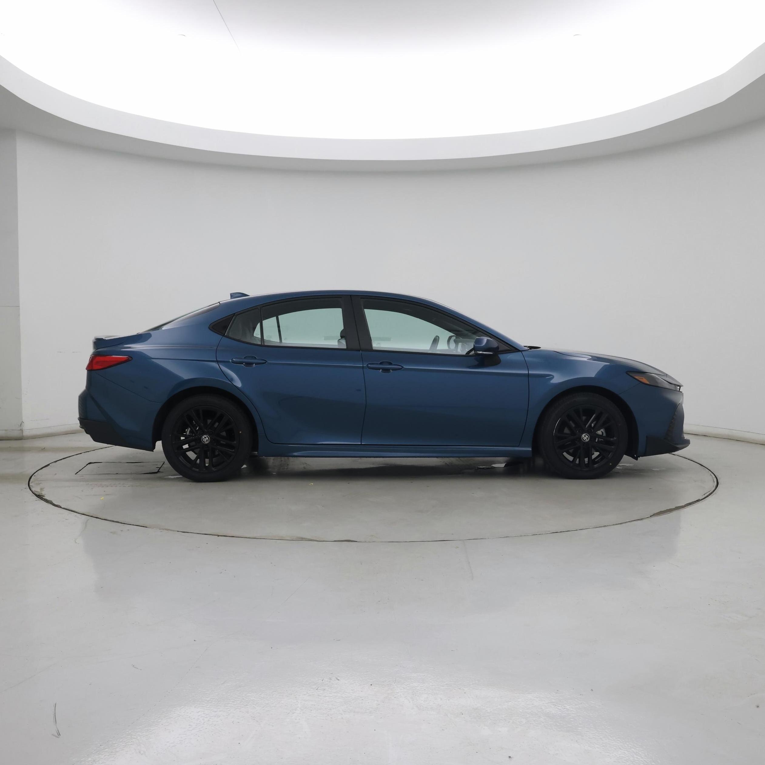 Thumbnail: 2025 Toyota Camry - 7