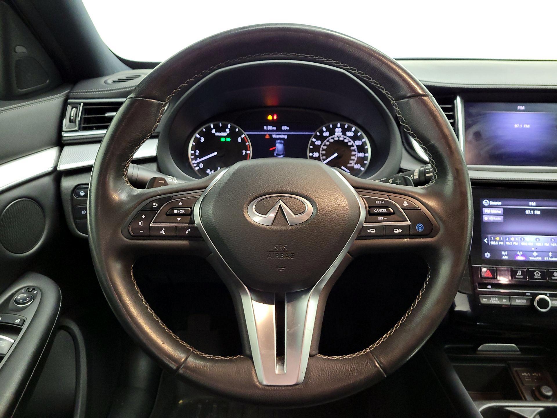 Thumbnail: 2021 INFINITI QX50 - 10