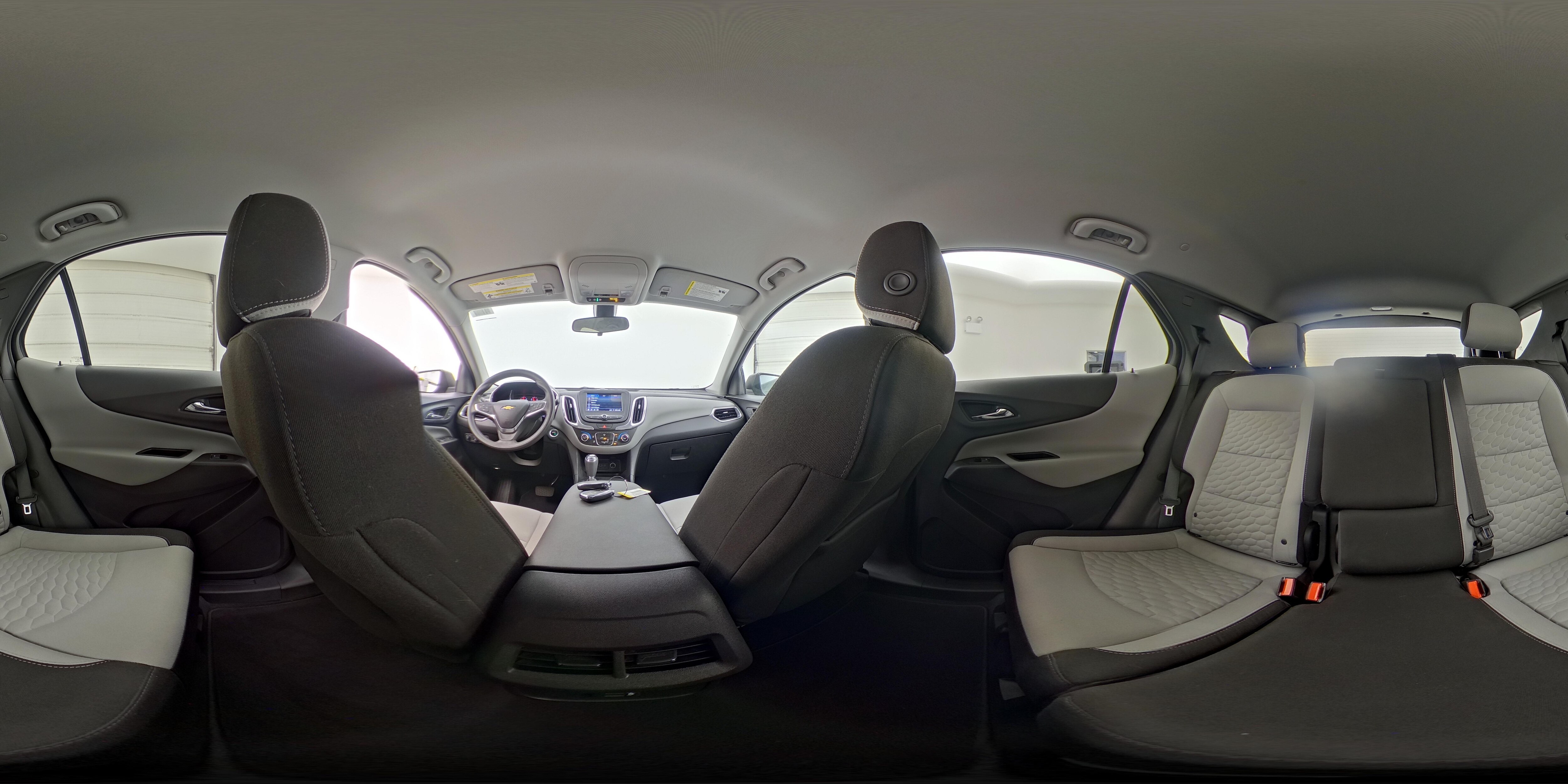 2019 Chevrolet Equinox LS - Photo 25