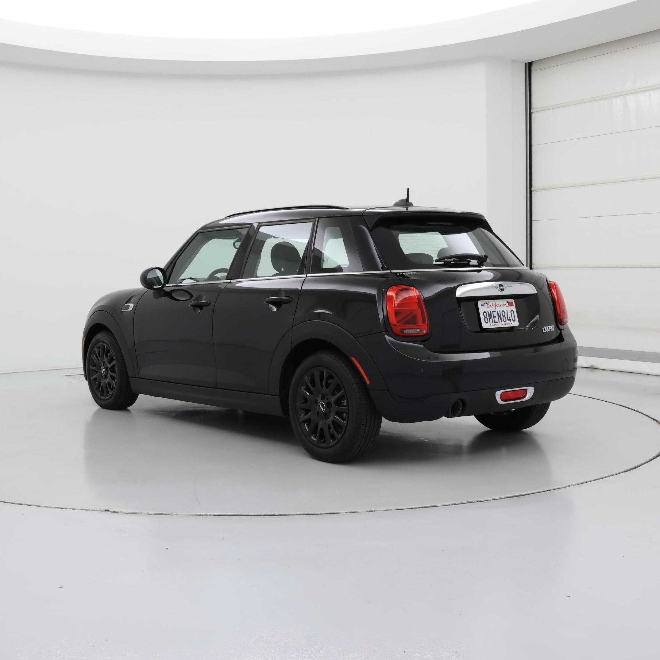 Thumbnail: 2019 MINI Cooper Hardtop - 2