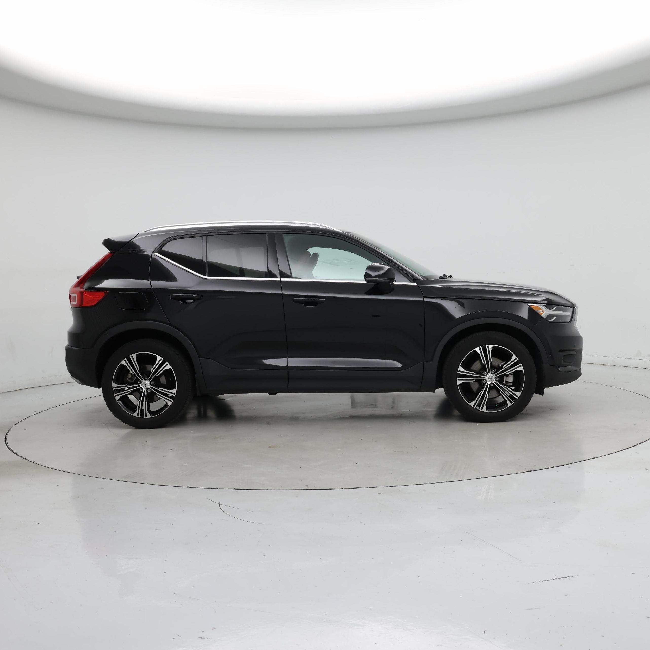 Thumbnail: 2019 Volvo XC40 - 7