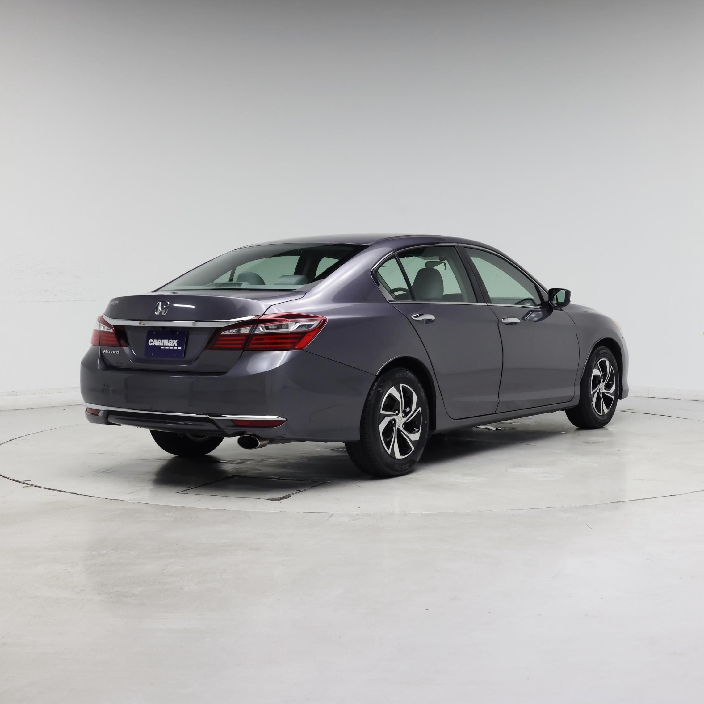 Thumbnail: 2016 Honda Accord - 8