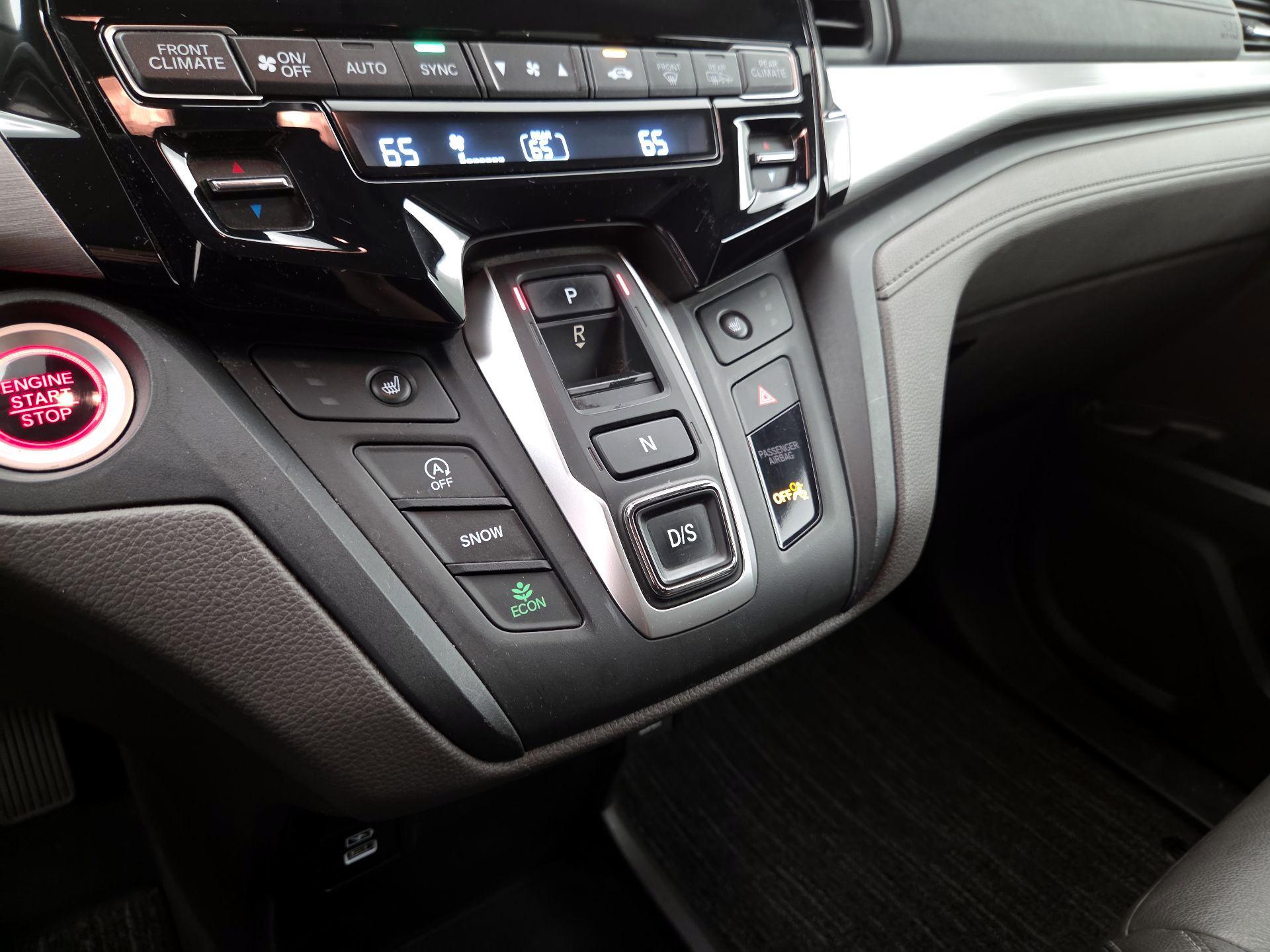 Thumbnail: 2021 Honda Odyssey - 17
