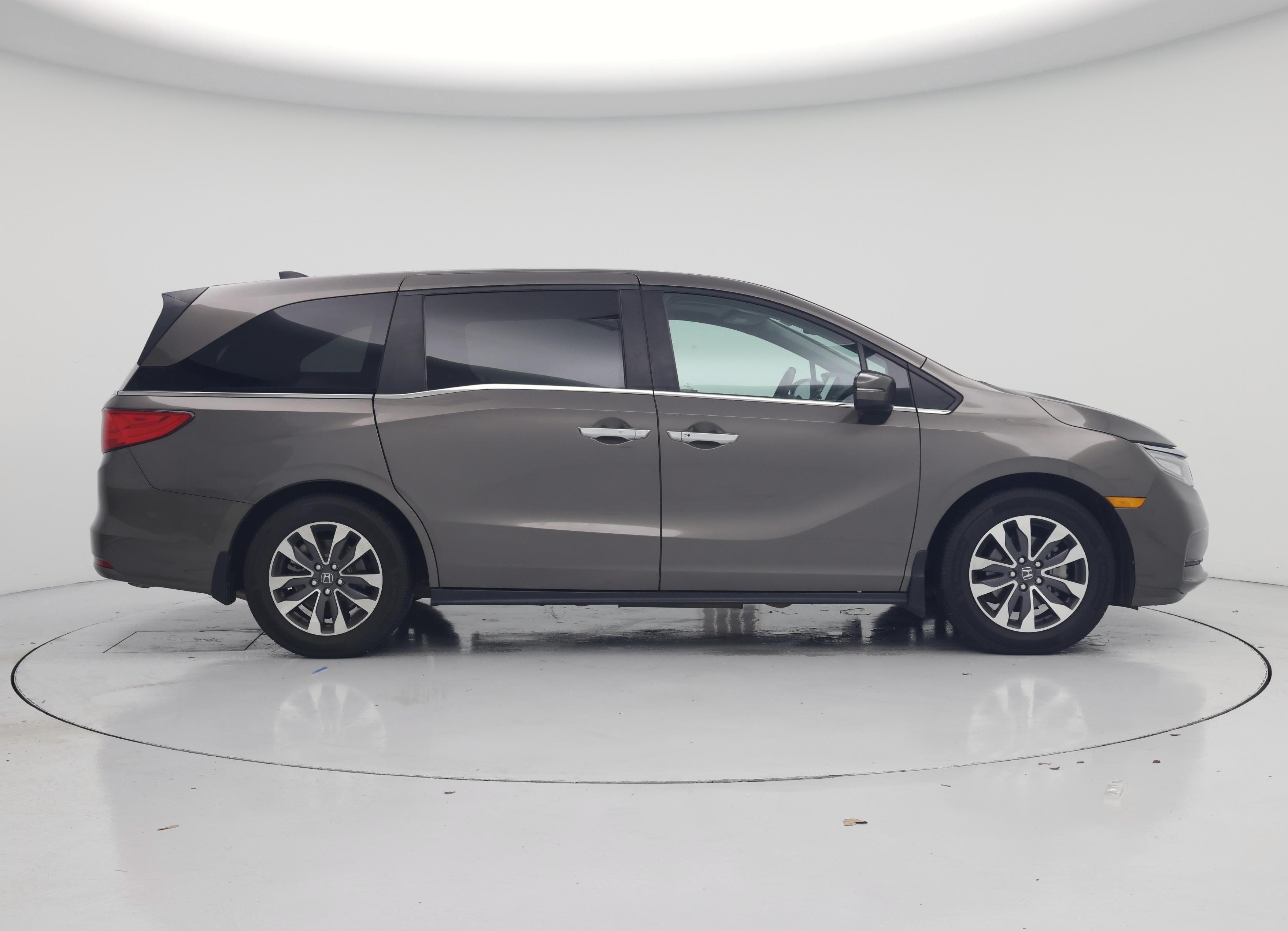 Thumbnail: 2021 Honda Odyssey - 7