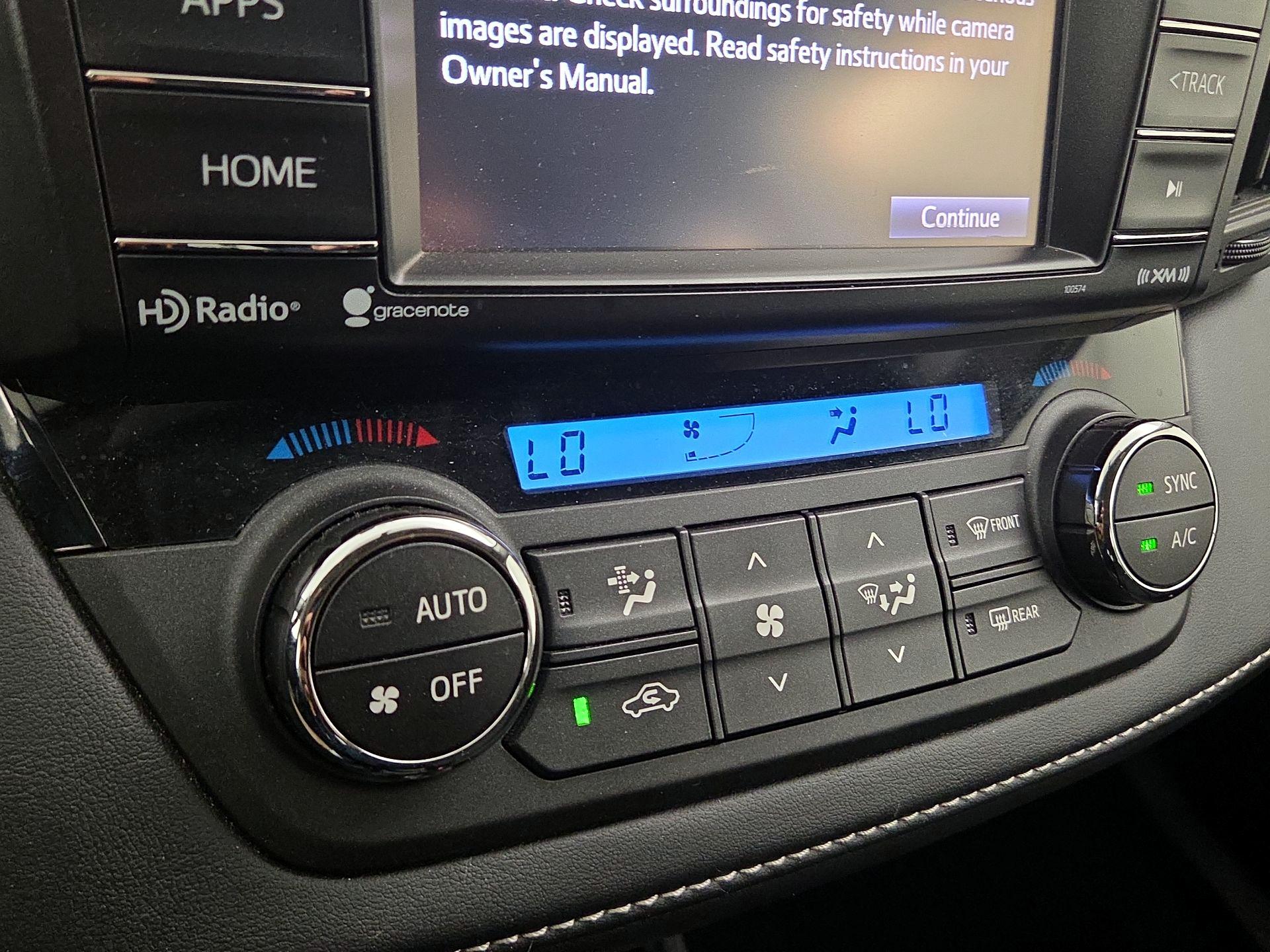 Thumbnail: 2016 Toyota RAV4 - 16