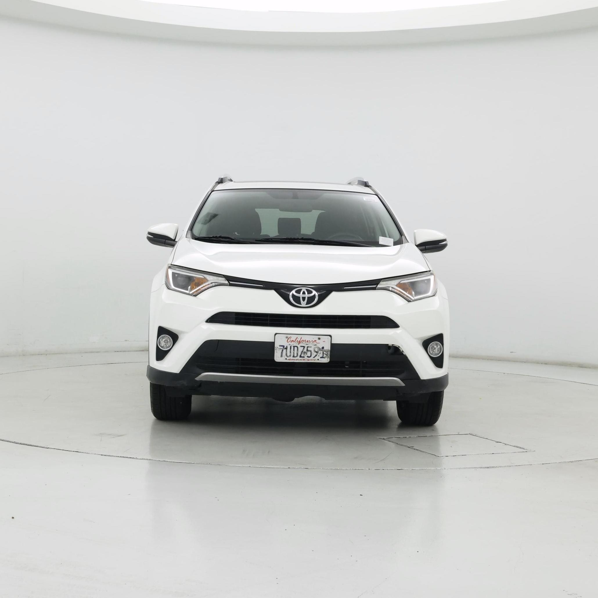 Thumbnail: 2016 Toyota RAV4 - 5