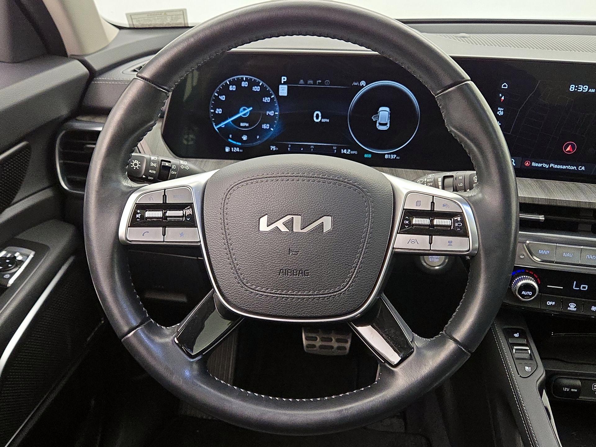 Thumbnail: 2023 Kia Telluride - 10
