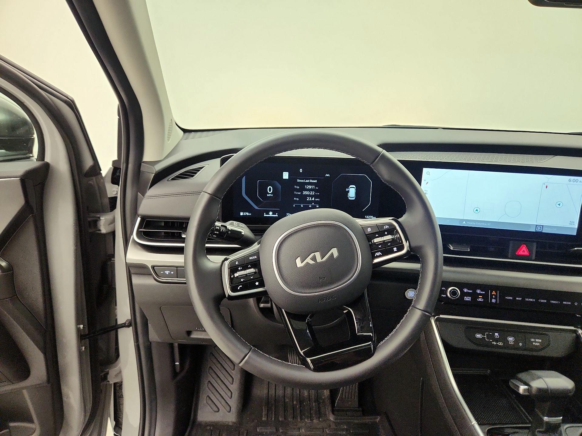 Thumbnail: 2026 Kia Carnival - 10