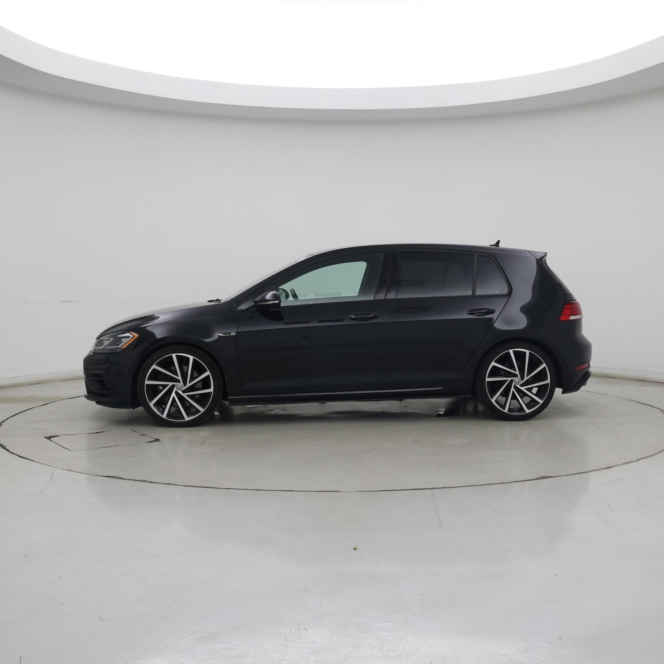 Thumbnail: 2019 Volkswagen Golf - 3
