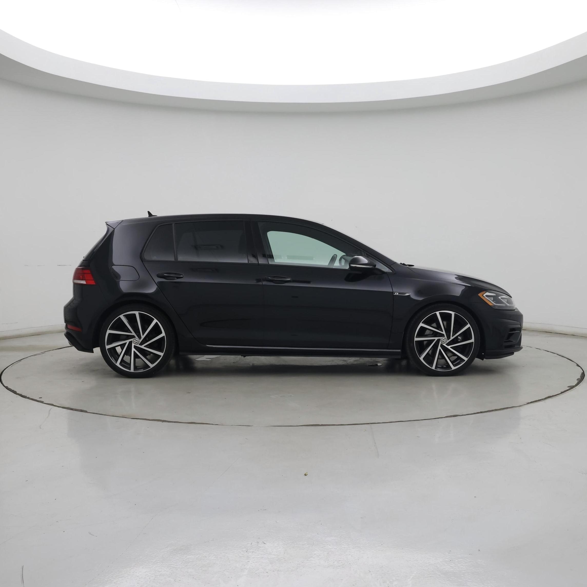 Thumbnail: 2019 Volkswagen Golf - 7