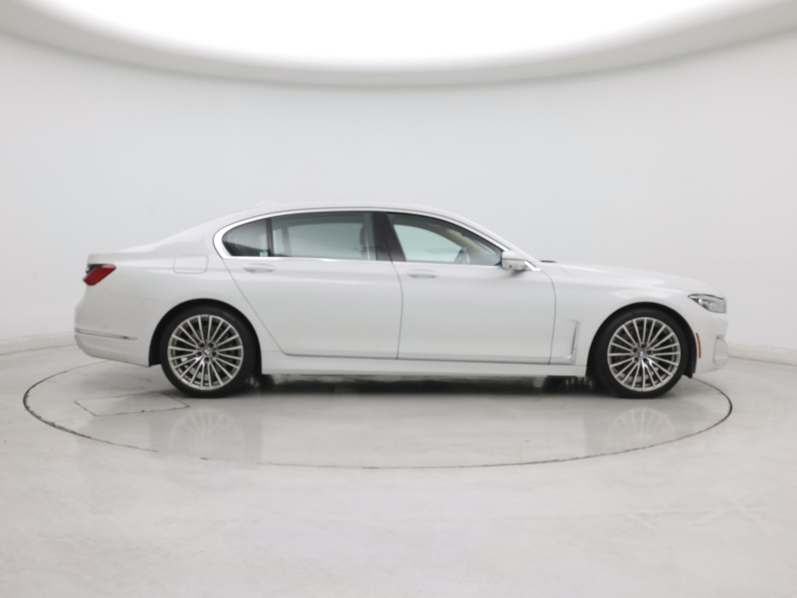 2020 BMW 7 Series 740i - Photo 8