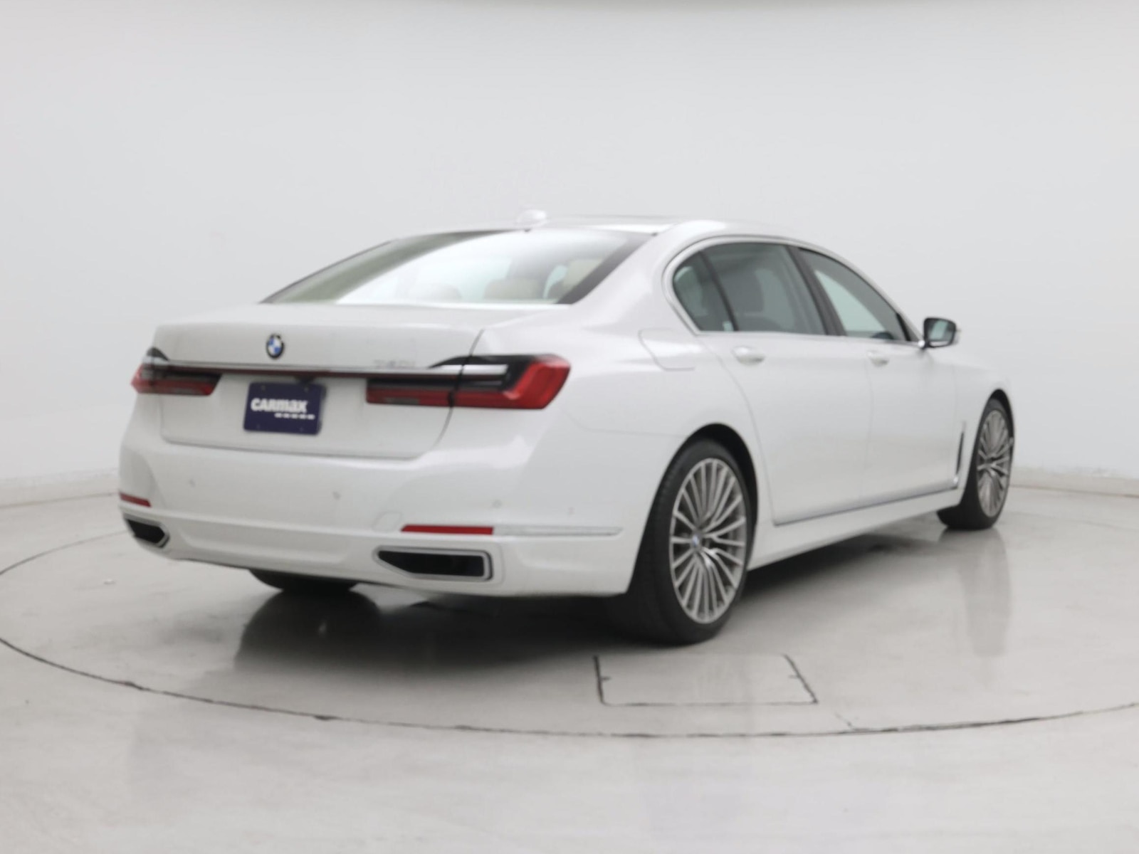 2020 BMW 7 Series 740i - Photo 9