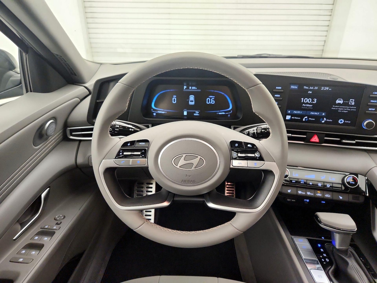 2026 Hyundai Elantra SEL - Photo 11