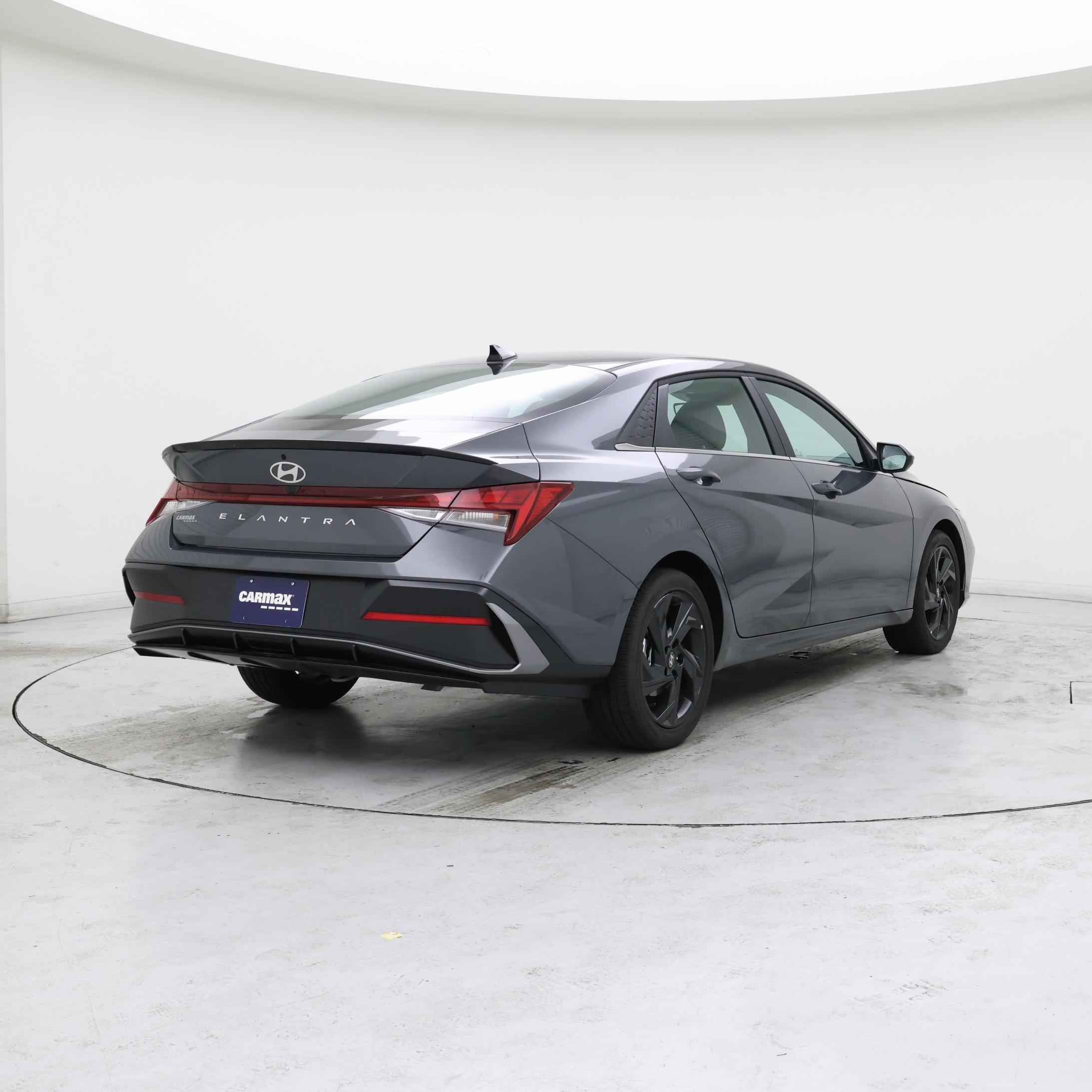 Thumbnail: 2026 Hyundai Elantra - 8
