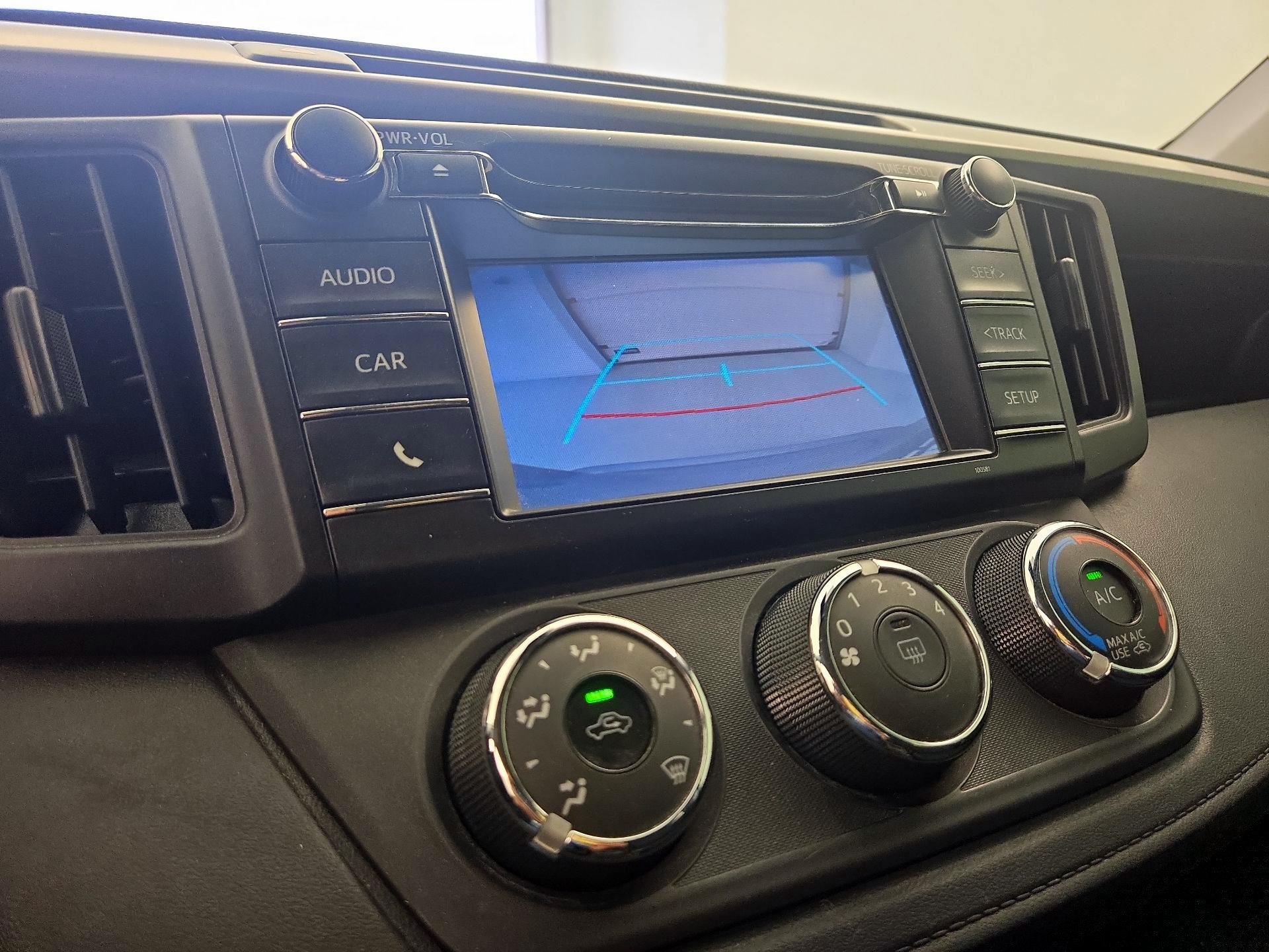 Thumbnail: 2017 Toyota RAV4 - 14