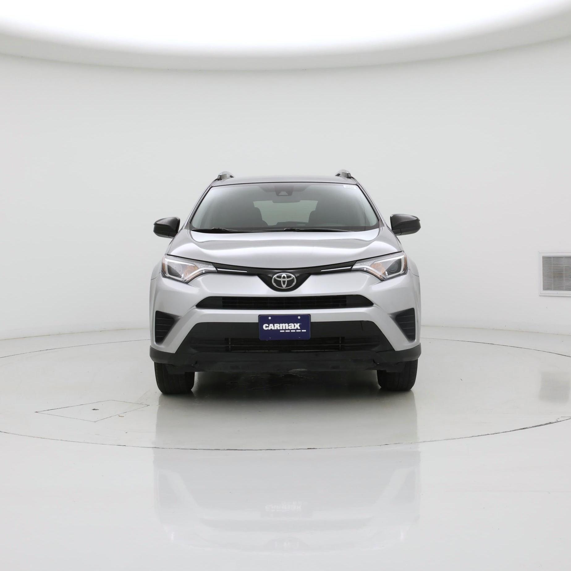 Thumbnail: 2017 Toyota RAV4 - 5