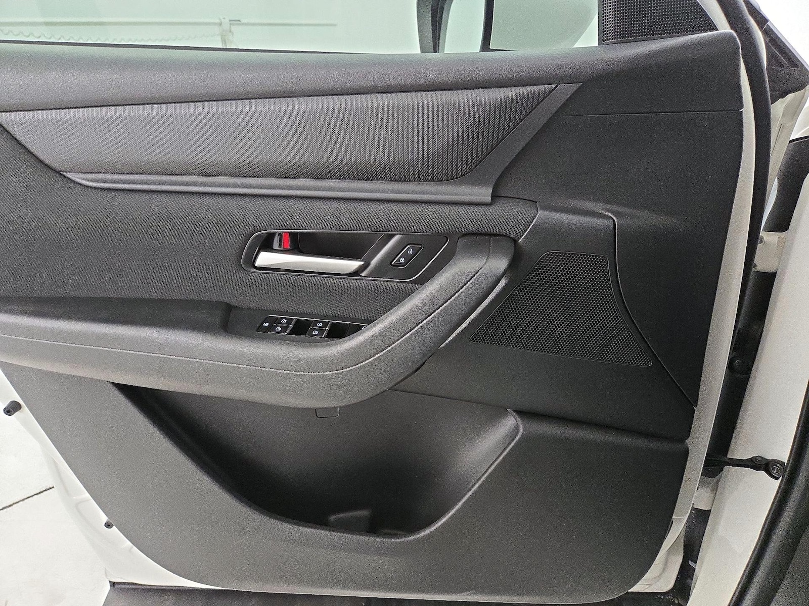 2025 Mazda CX-90 Select Package - Photo 13