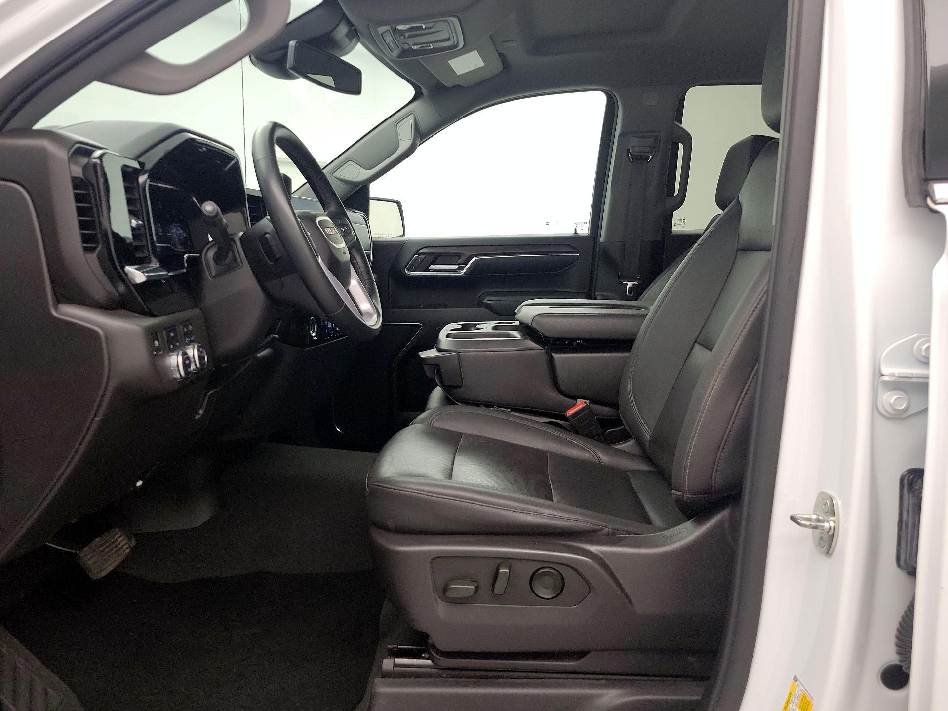 Thumbnail: 2024 GMC Sierra 1500 - 11
