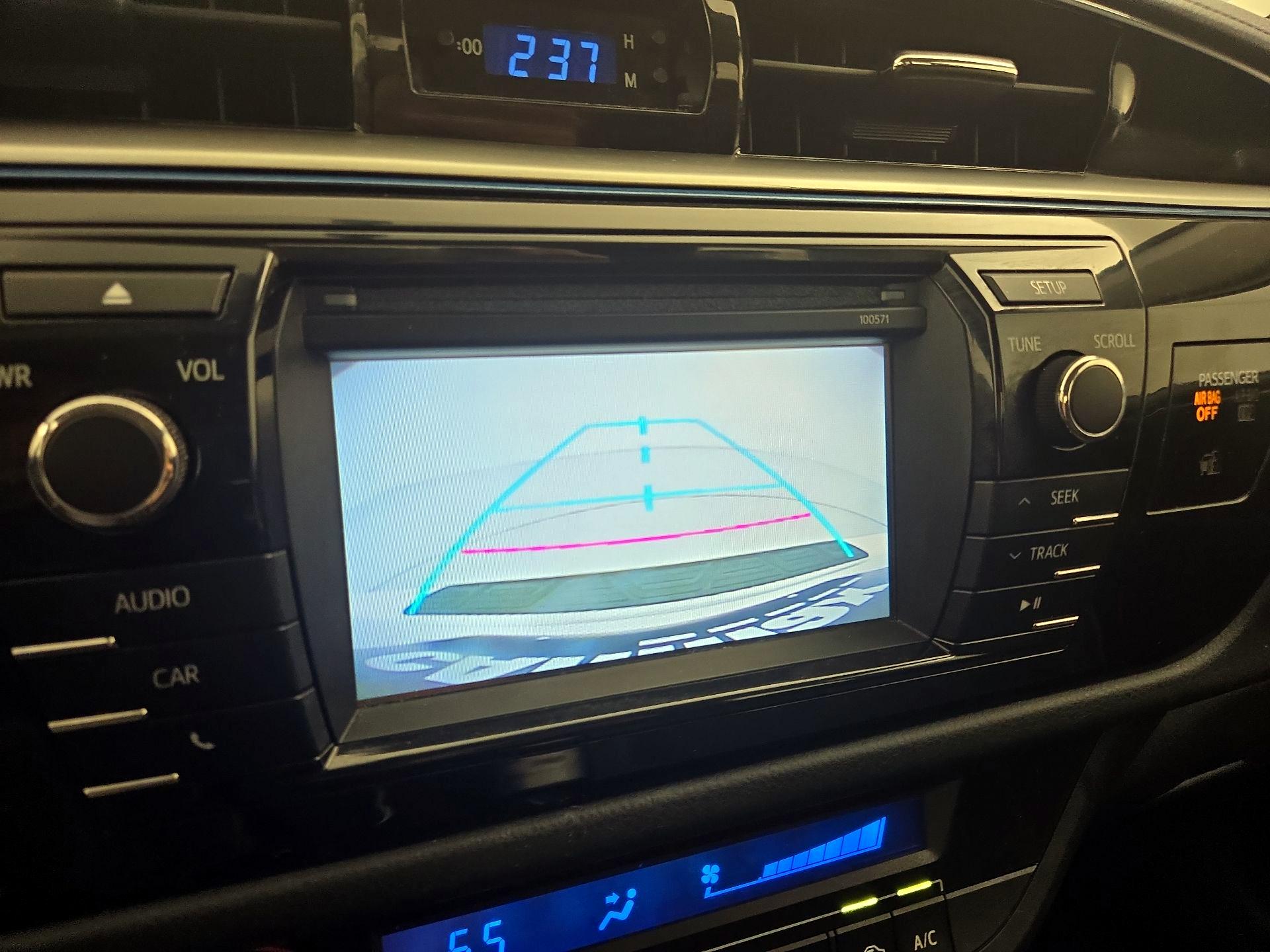 Thumbnail: 2016 Toyota Corolla - 14