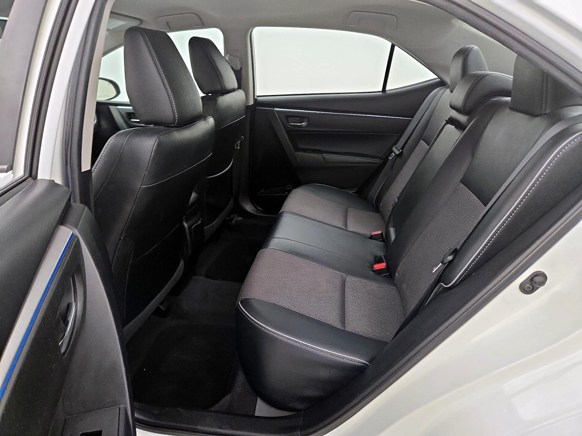 Thumbnail: 2016 Toyota Corolla - 19