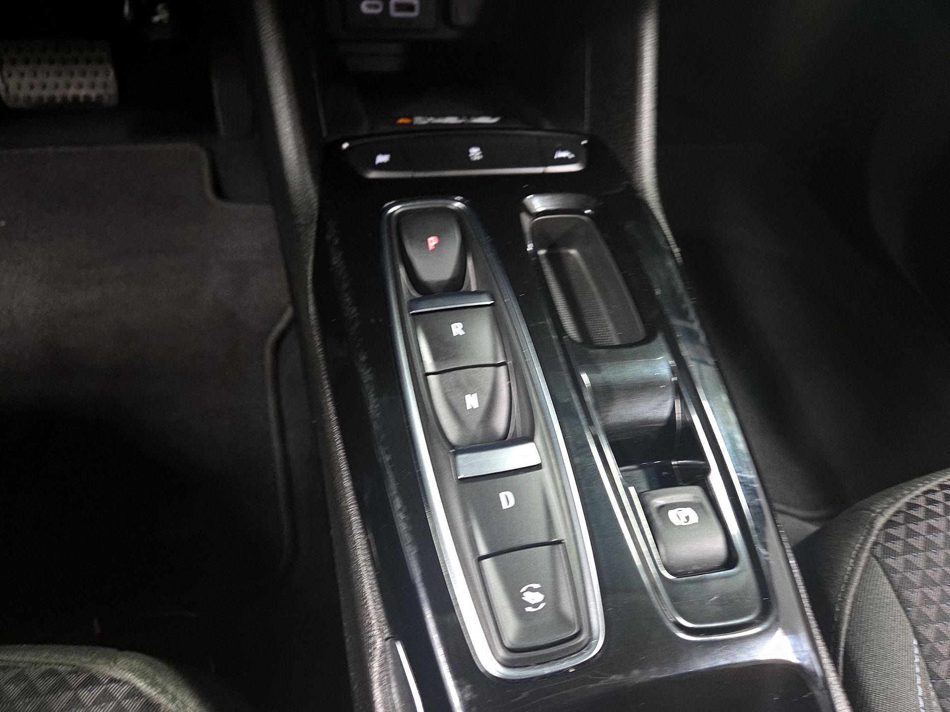 Thumbnail: 2023 Chevrolet Bolt EUV - 15