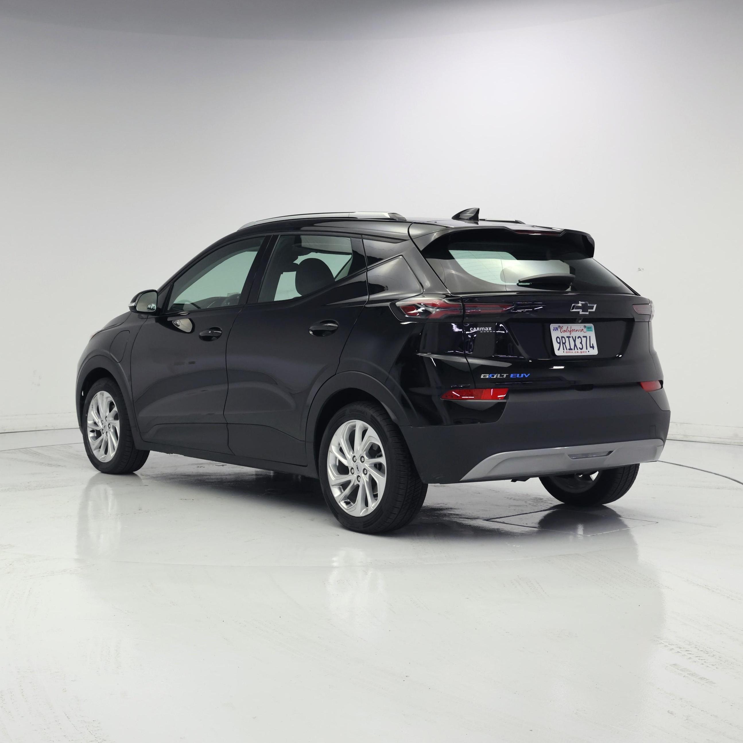 Thumbnail: 2023 Chevrolet Bolt EUV - 2