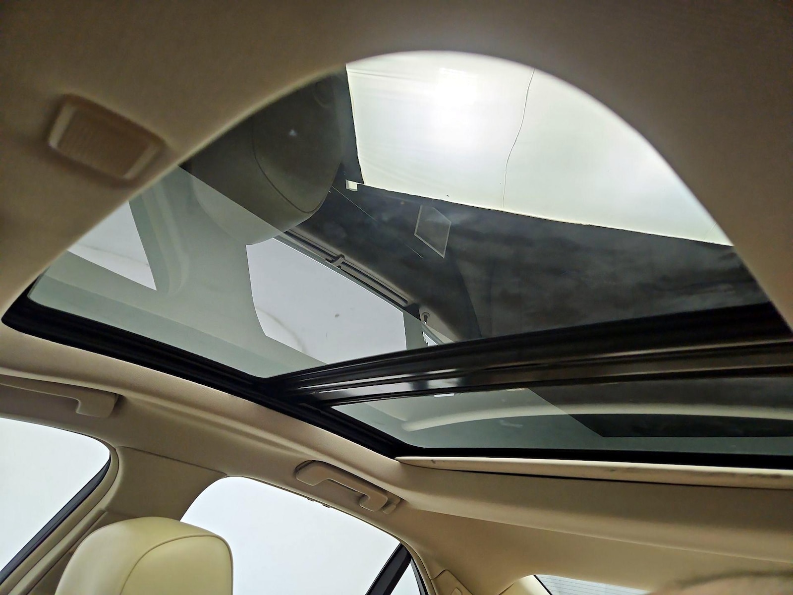 Panoramic Sunroof