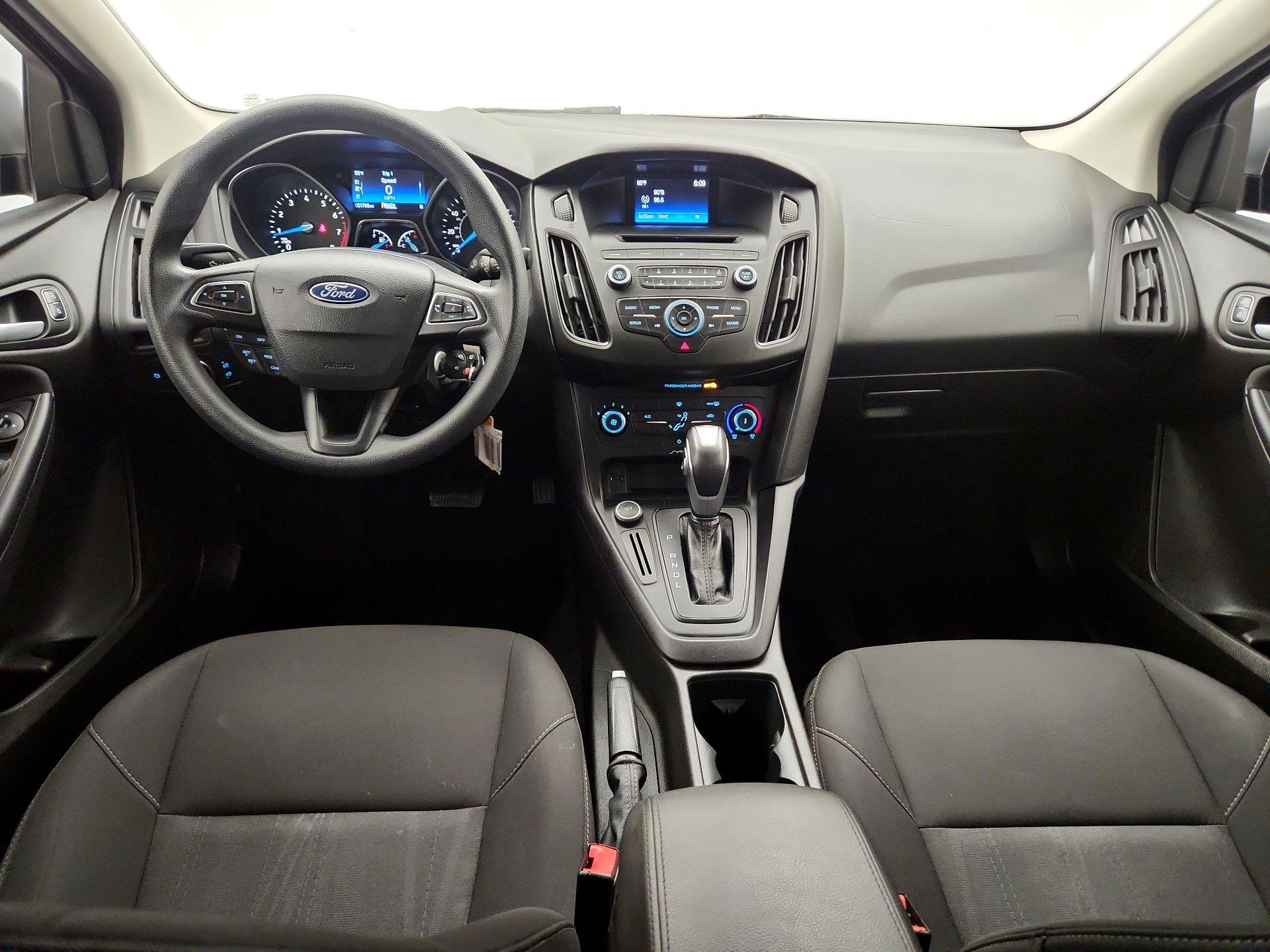 Thumbnail: 2016 Ford Focus - 9