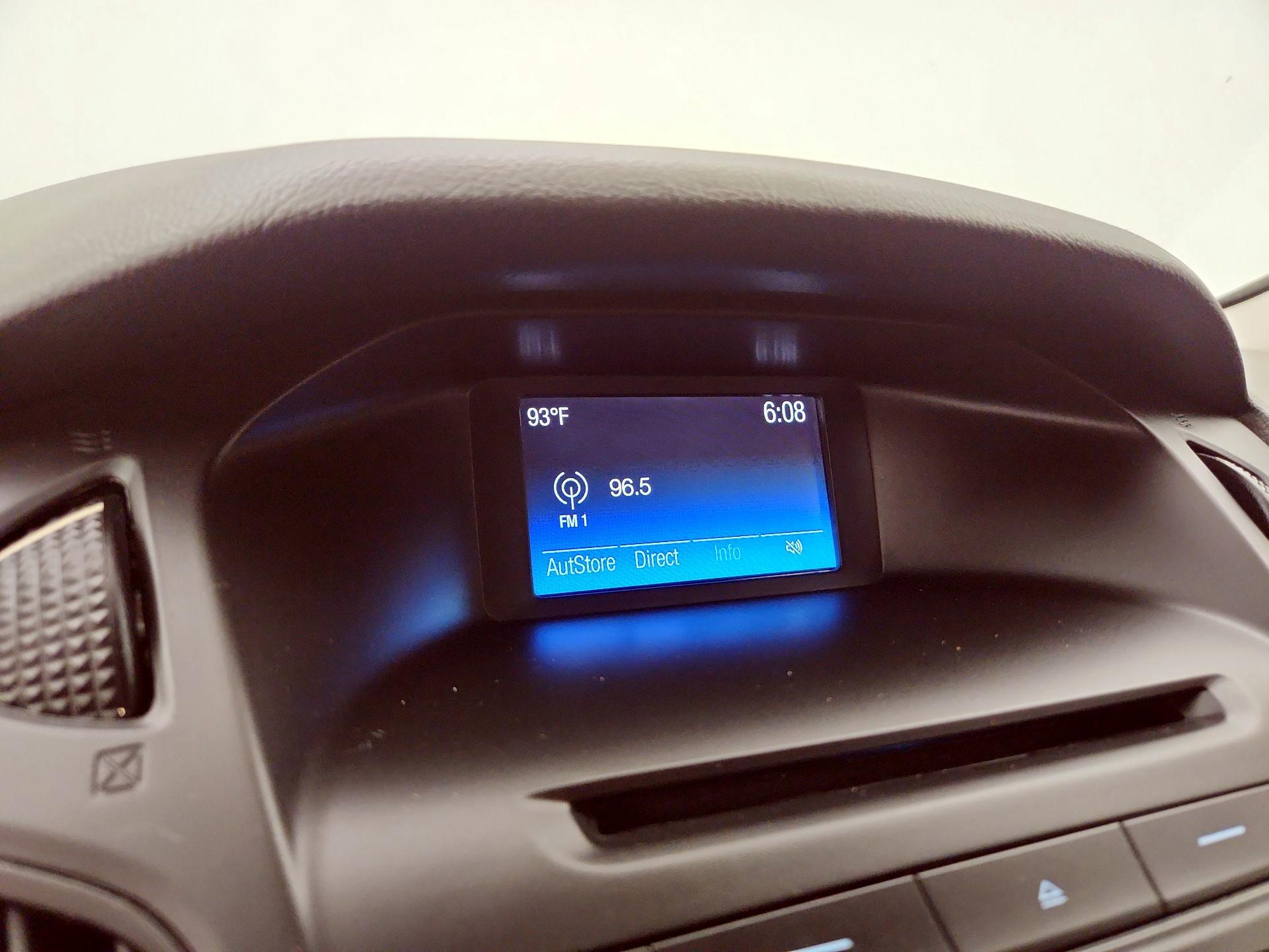 Thumbnail: 2016 Ford Focus - 15