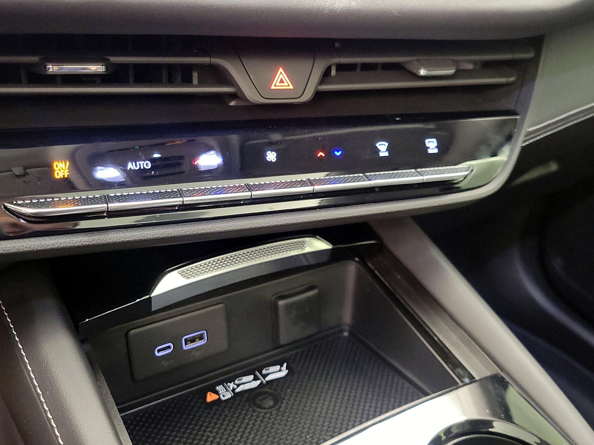Thumbnail: 2025 Buick Envision - 17