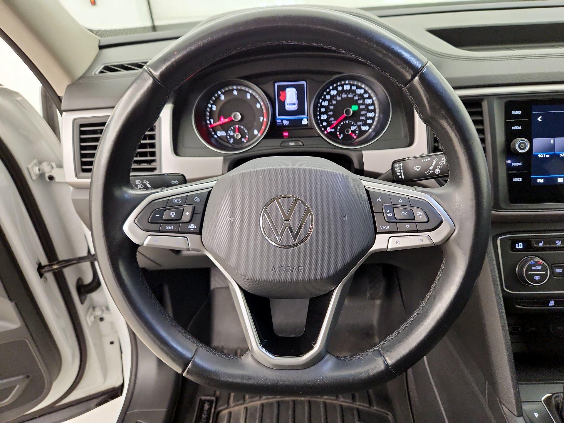 Thumbnail: 2021 Volkswagen Atlas - 10