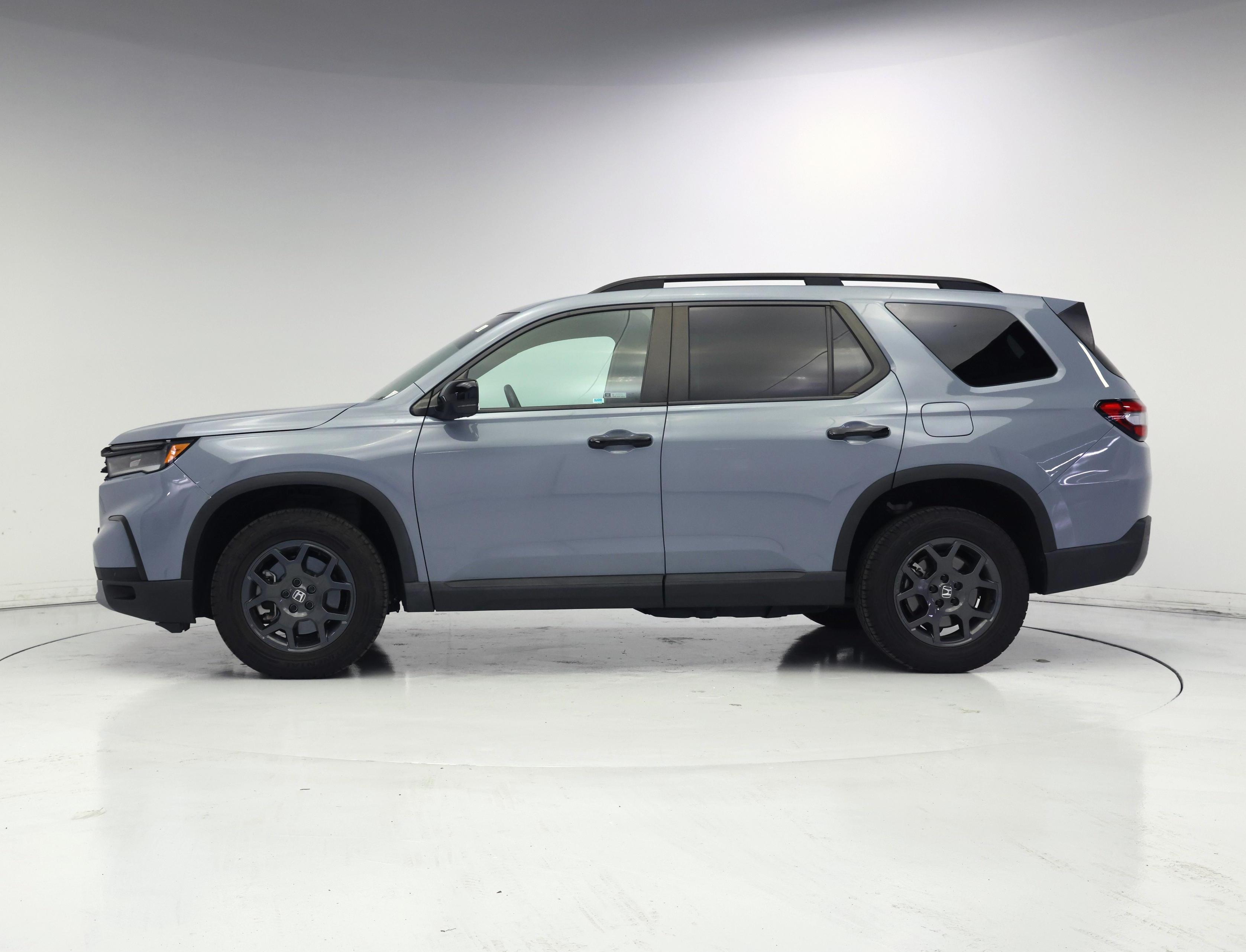 Thumbnail: 2024 Honda Pilot - 3