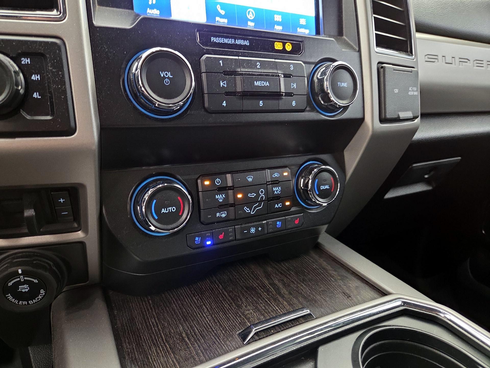 Thumbnail: 2020 Ford F-250 - 16