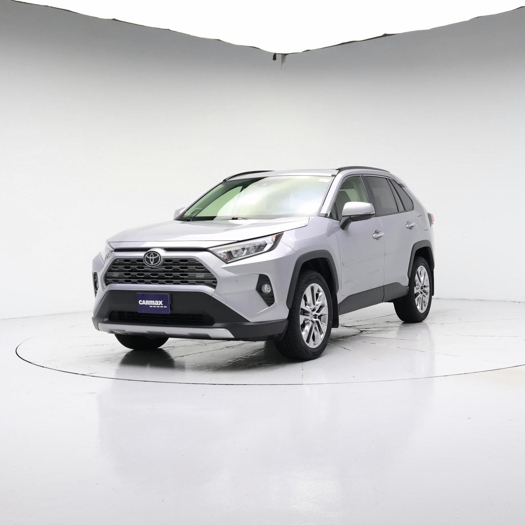 Thumbnail: 2020 Toyota RAV4 - 4