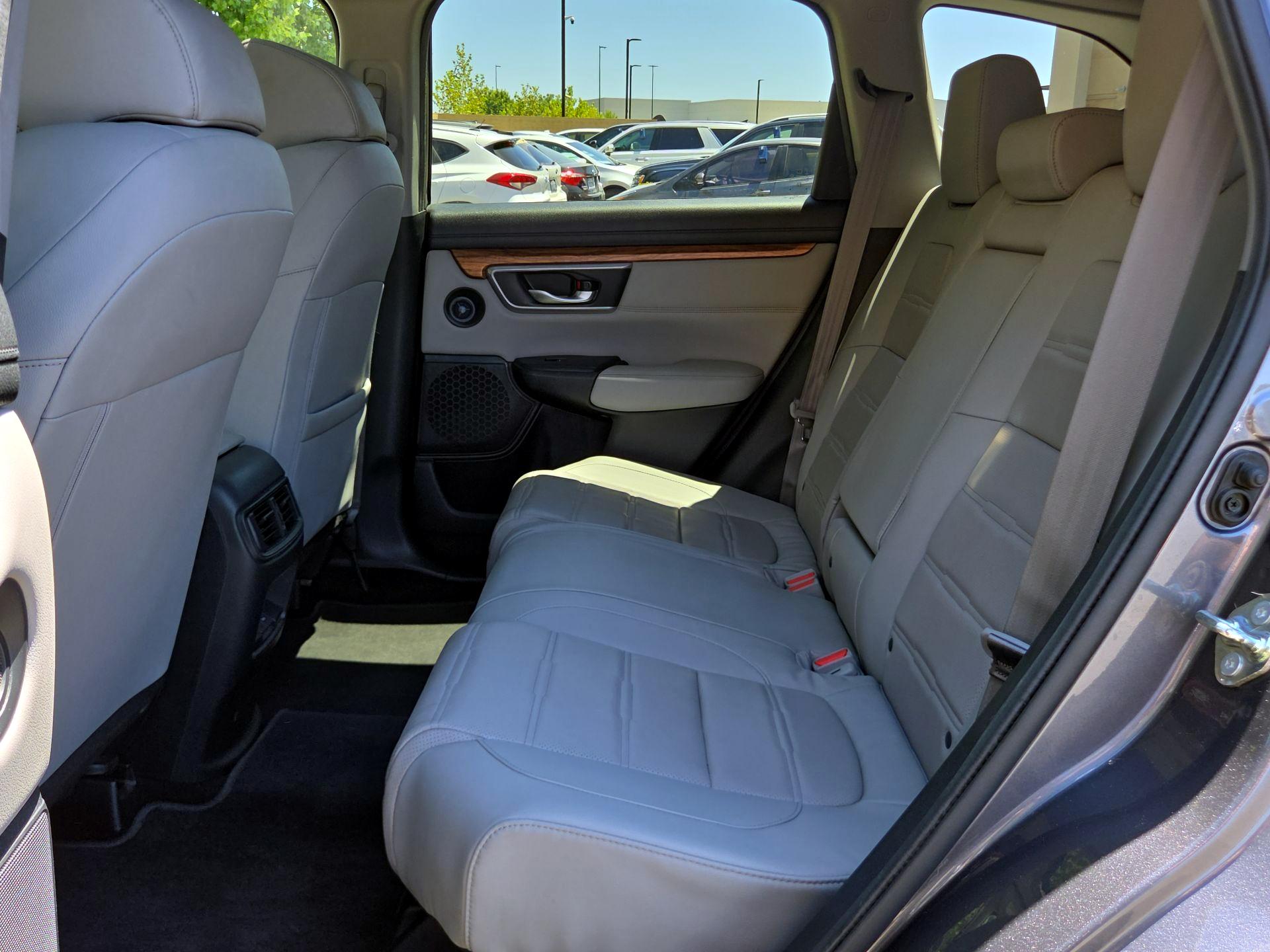Thumbnail: 2017 Honda CR-V - 18