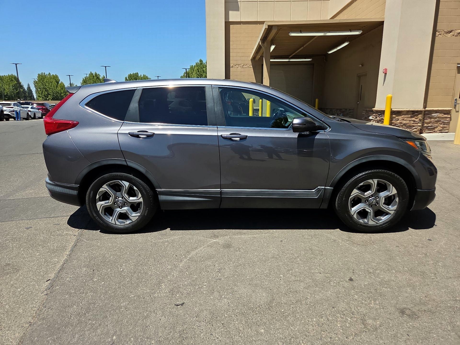 Thumbnail: 2017 Honda CR-V - 4