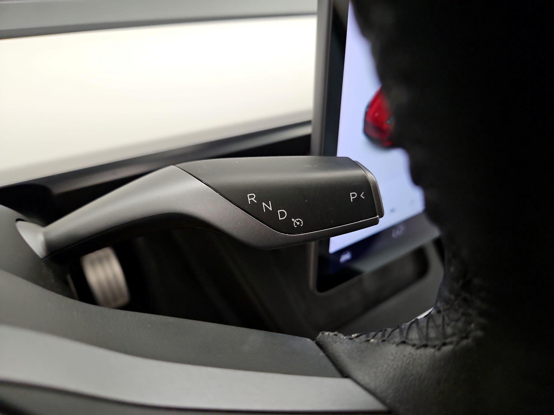 Thumbnail: 2022 Tesla Model Y - 17